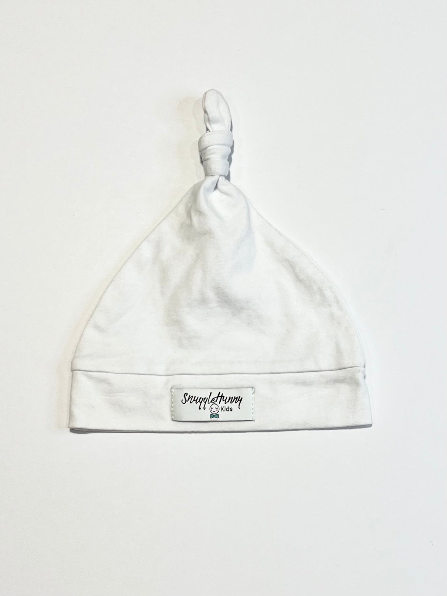 Organic knotted beanie - Size 0-6 months