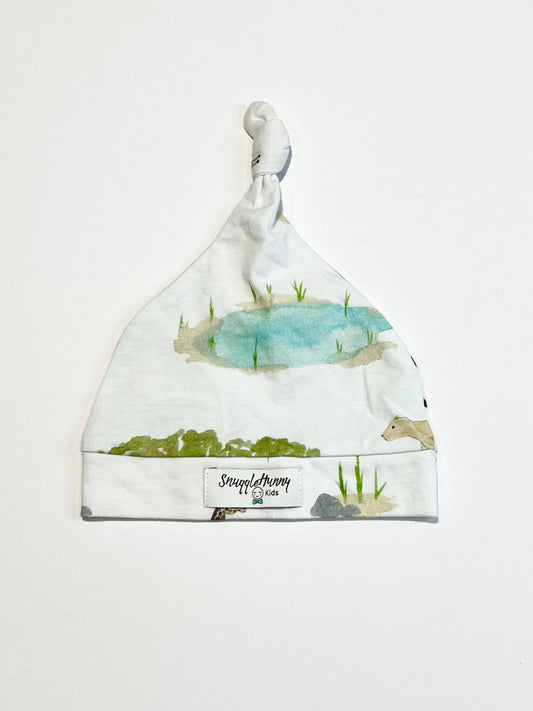 Organic knotted beanie - Size 0-6 months