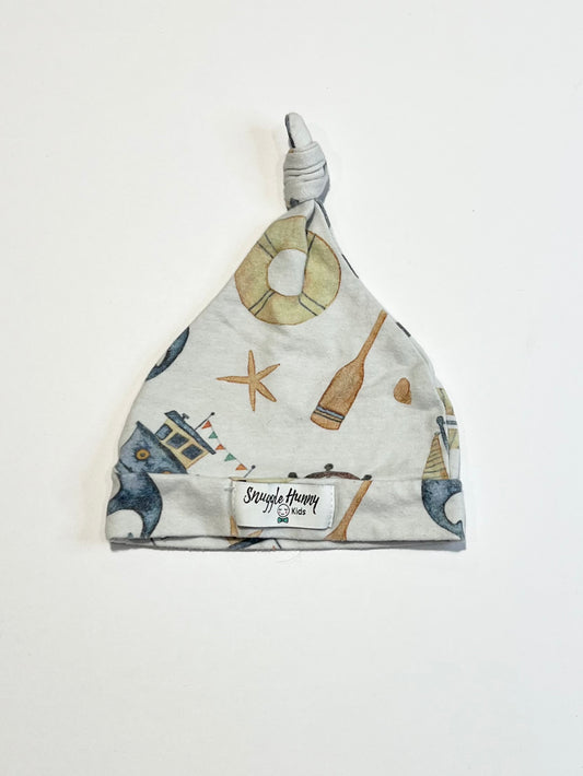 Organic knotted beanie - Size 0-6 months