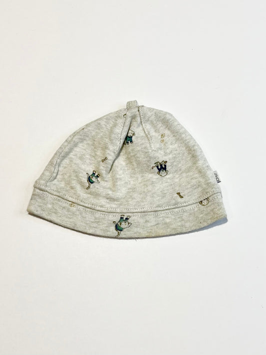 Ribbed puppy beanie - Size 0-3 months