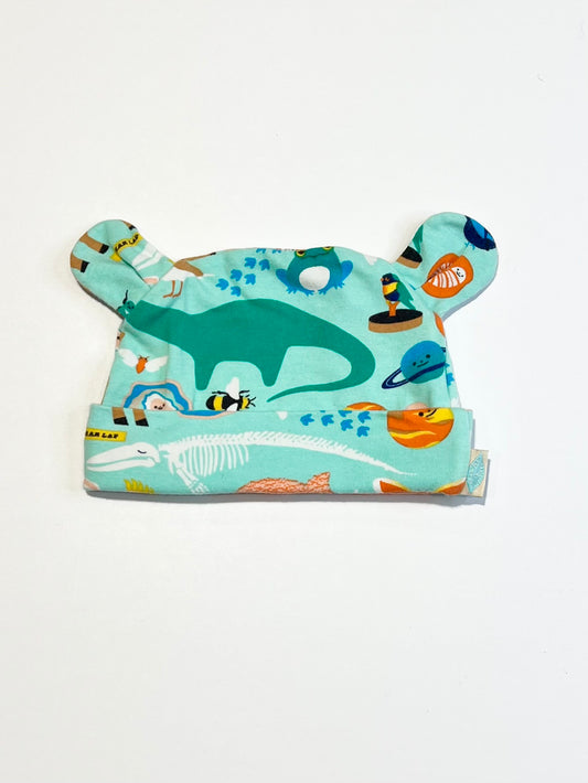 'Melbourne Museum' beanie - Size 0-3 months