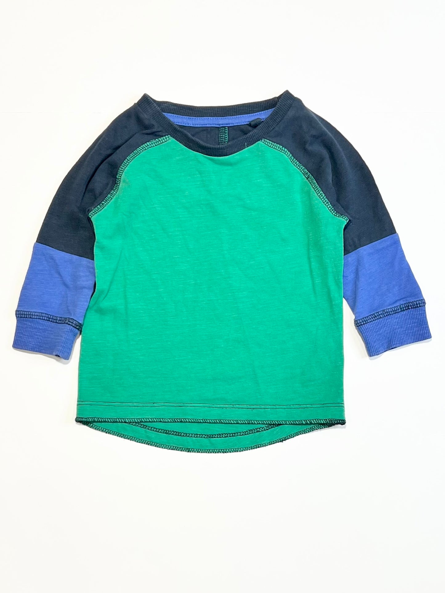 Block colour top - Size 6-9 months