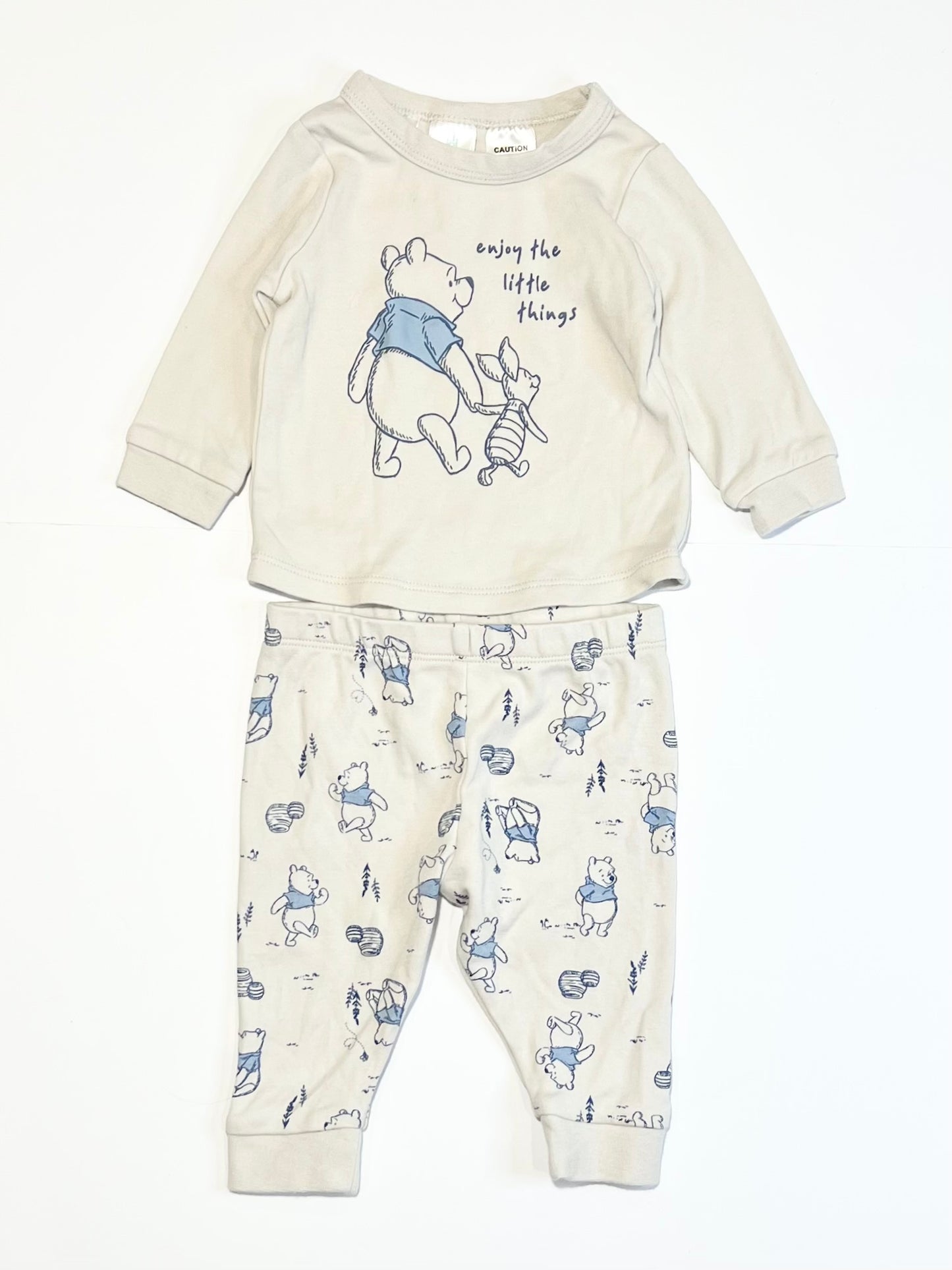 Winnie the Pooh pyjamas - Size 00