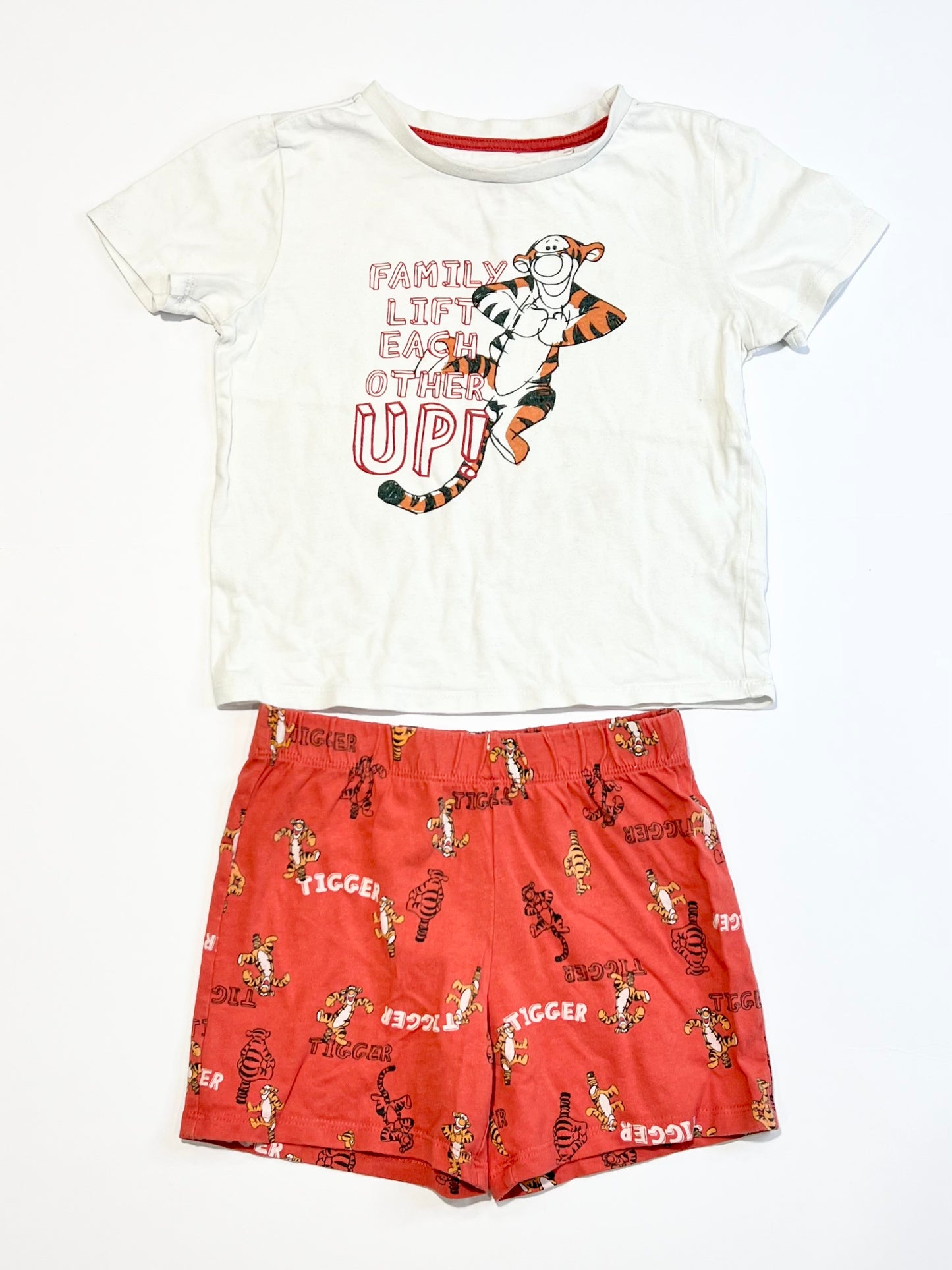 Tigger pyjamas - Size 3