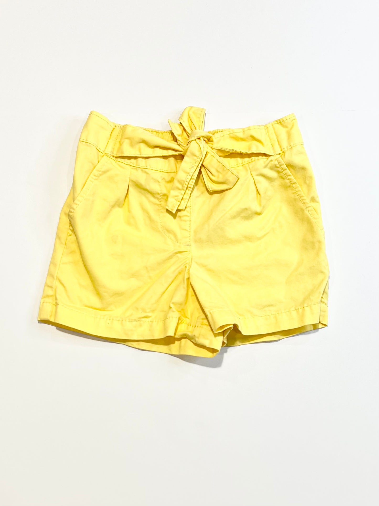 Yellow shorts - Size 3