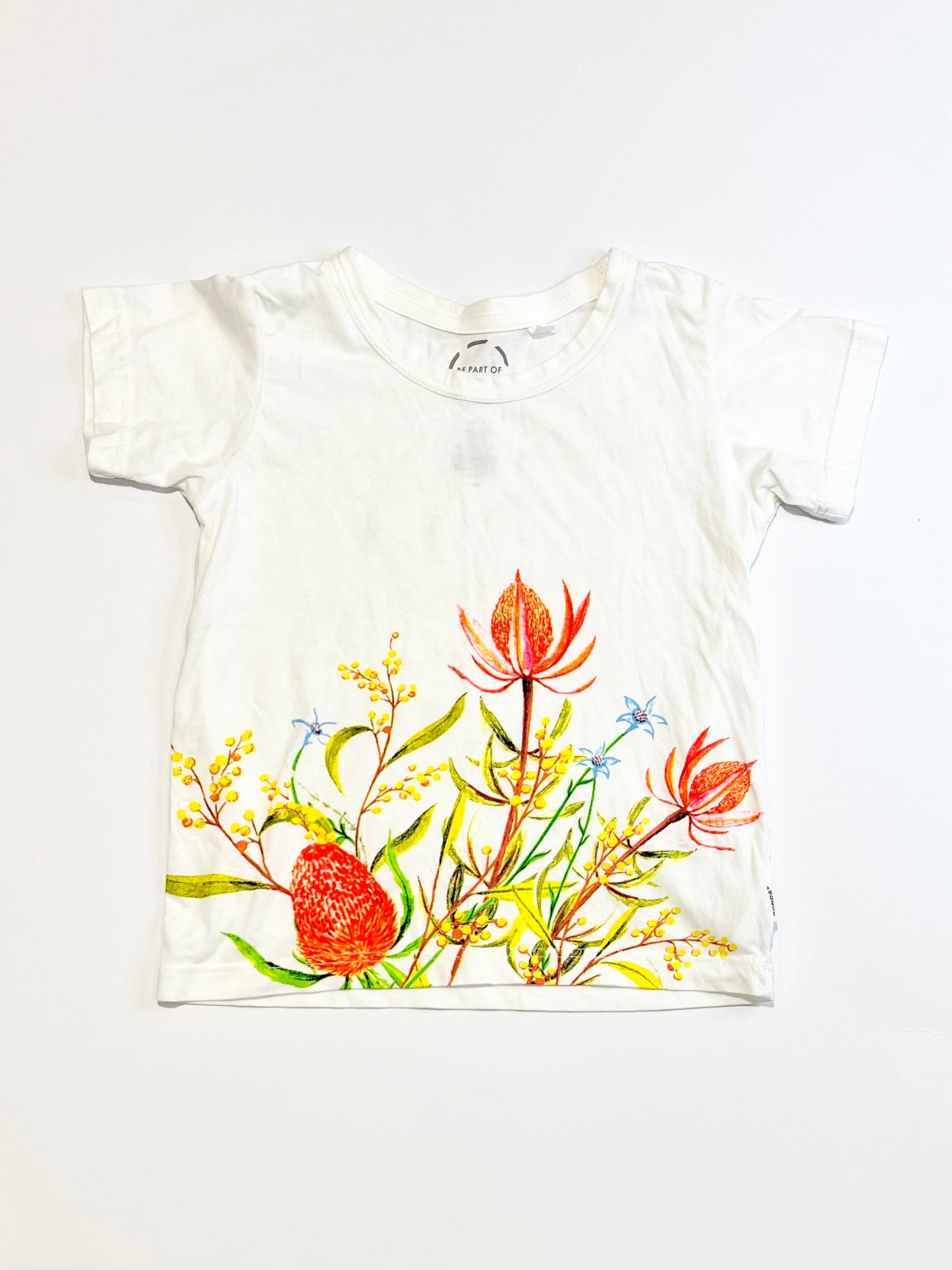 Floral tee - Size 3