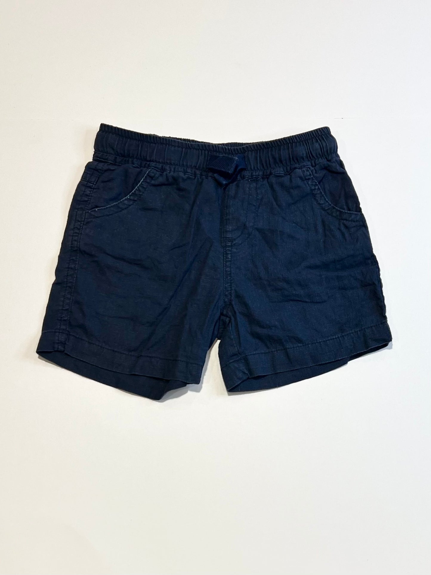 Woven navy shorts - Size 2