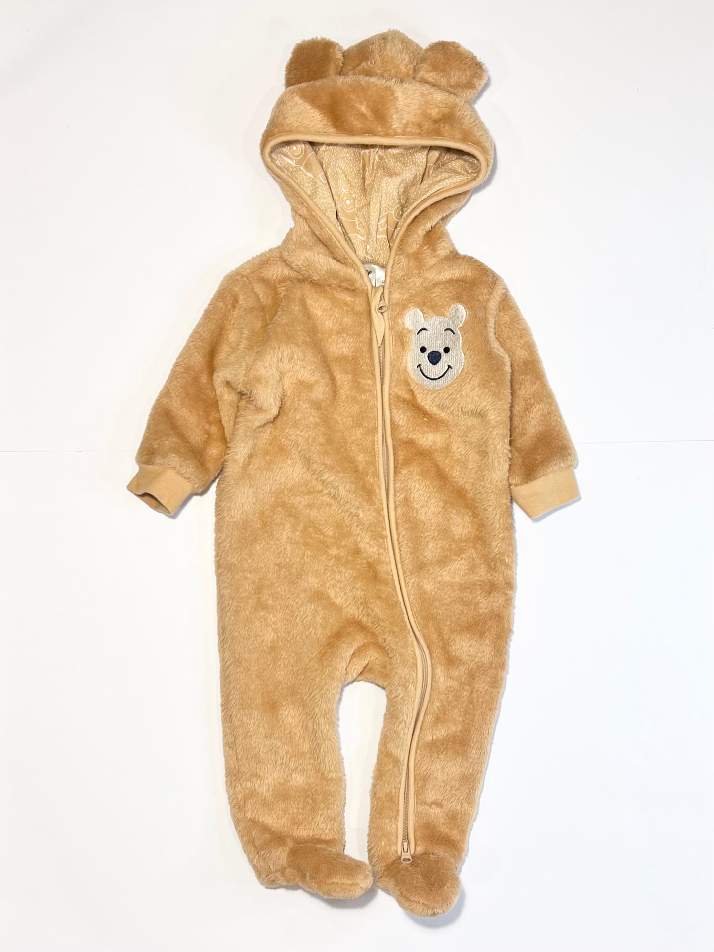 Winnie the Pooh coverall - Size 00