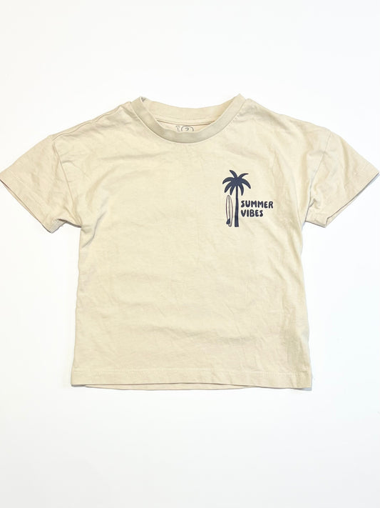 Summer vibes tee - Size 2