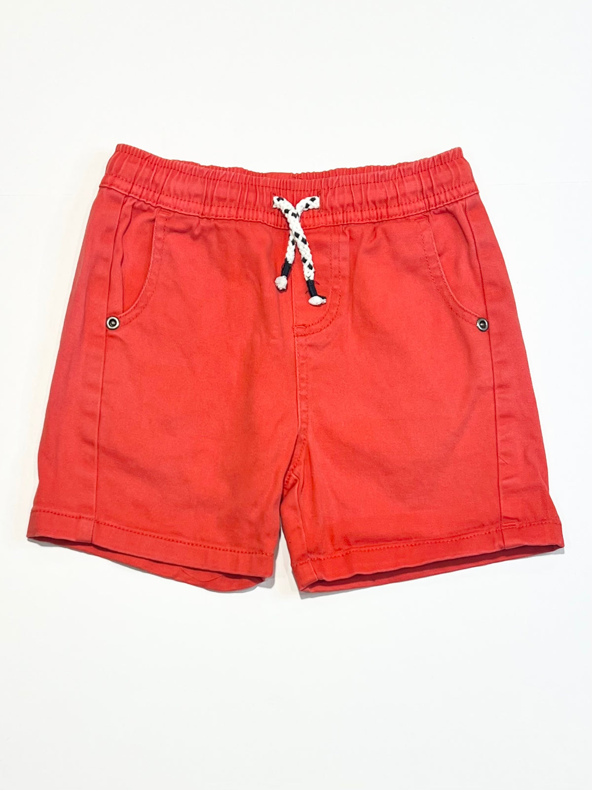 Red shorts - Size 3