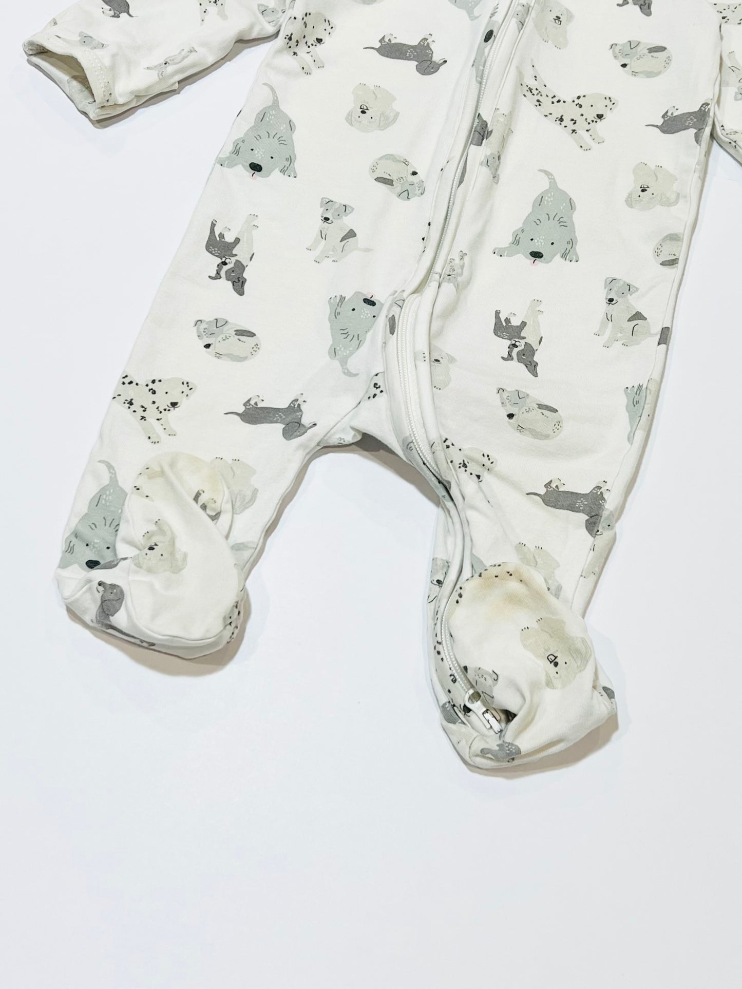 Puppies zip onesie - Size 00