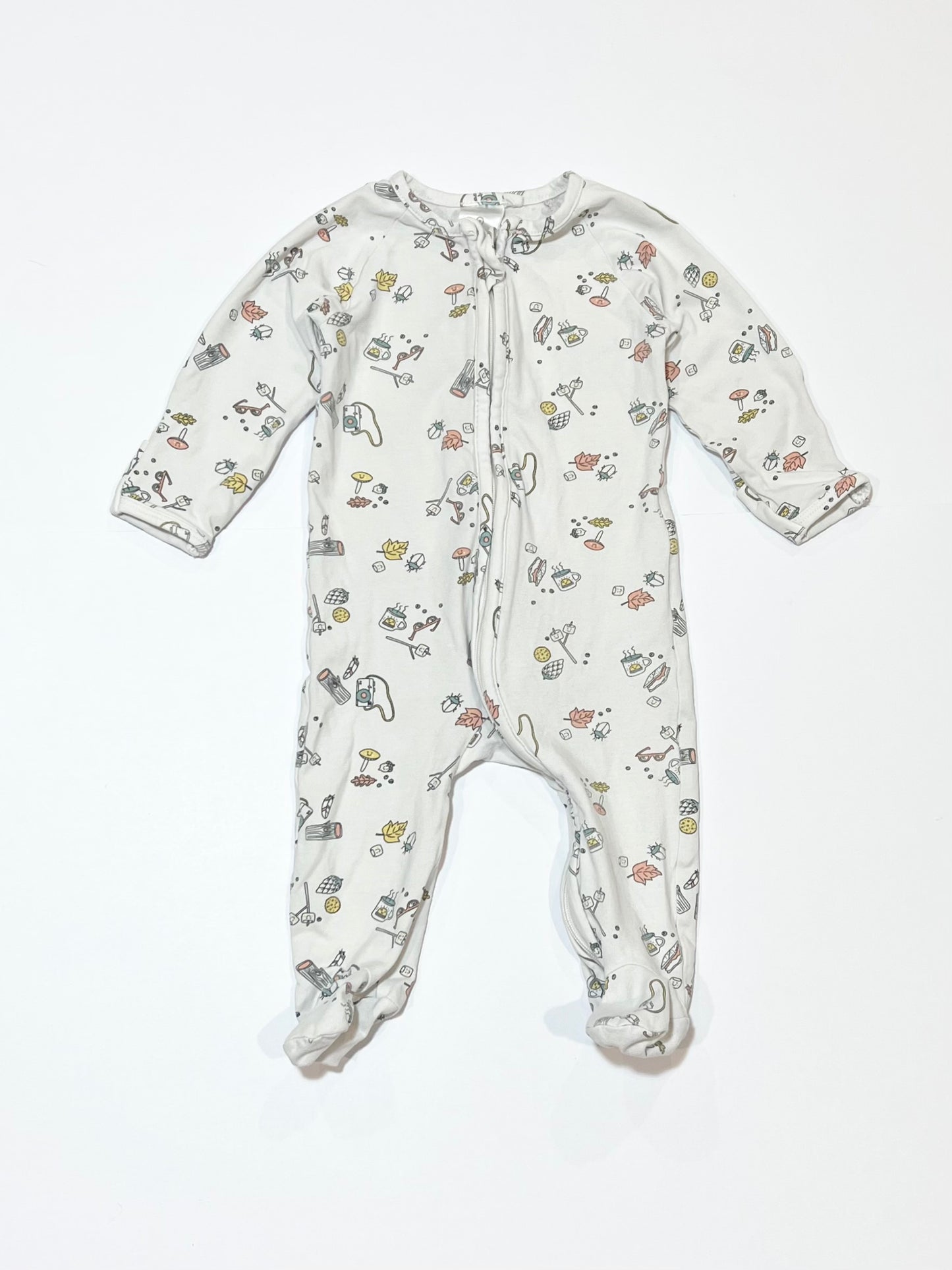Camping zip onesie - Size 00