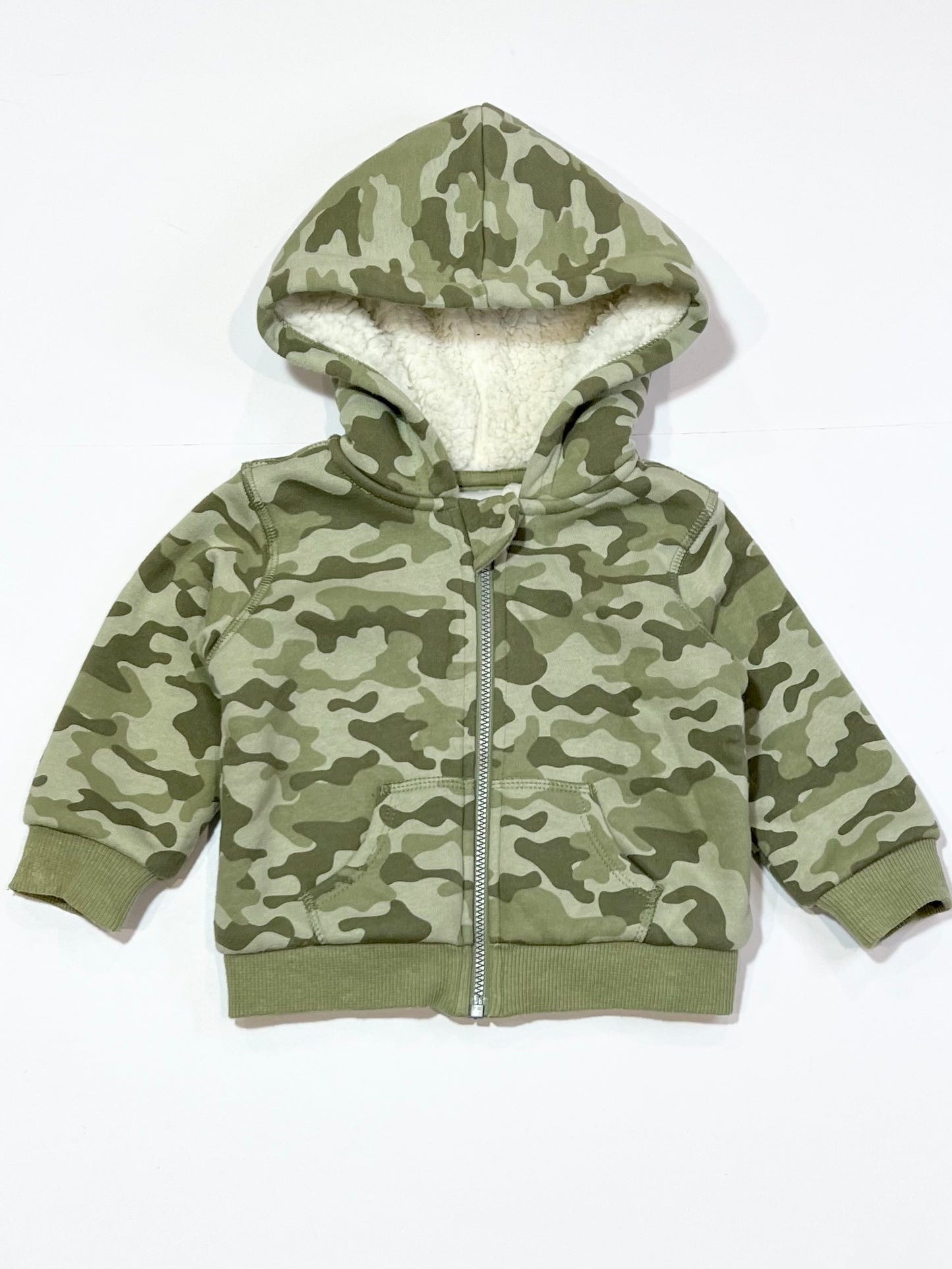 Camoflauge sherpa hoodie - Size 0