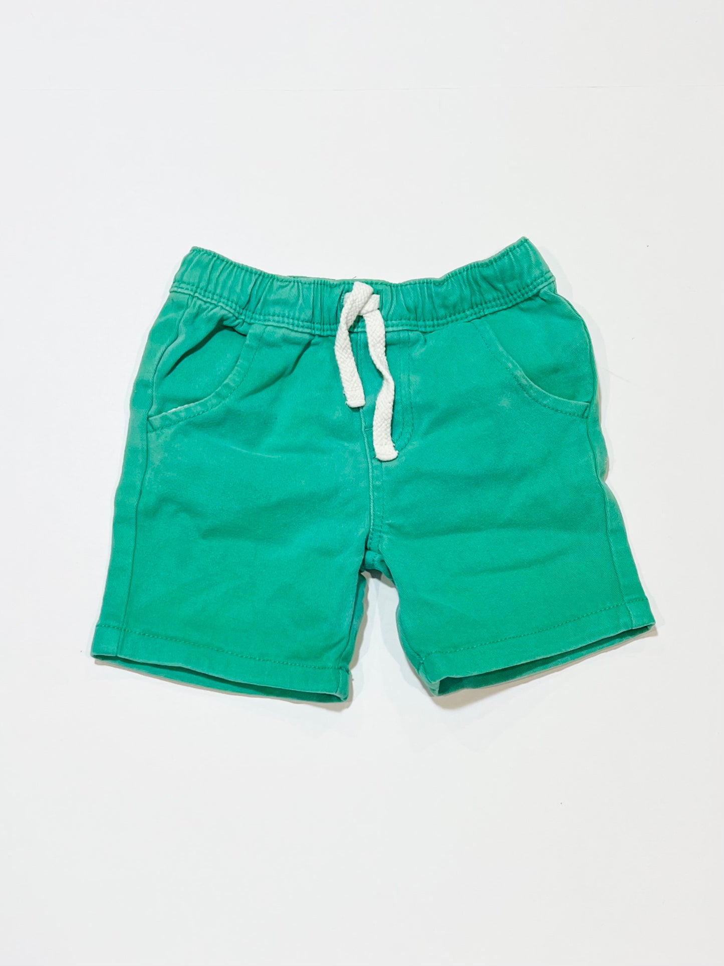 Green shorts - Size 00