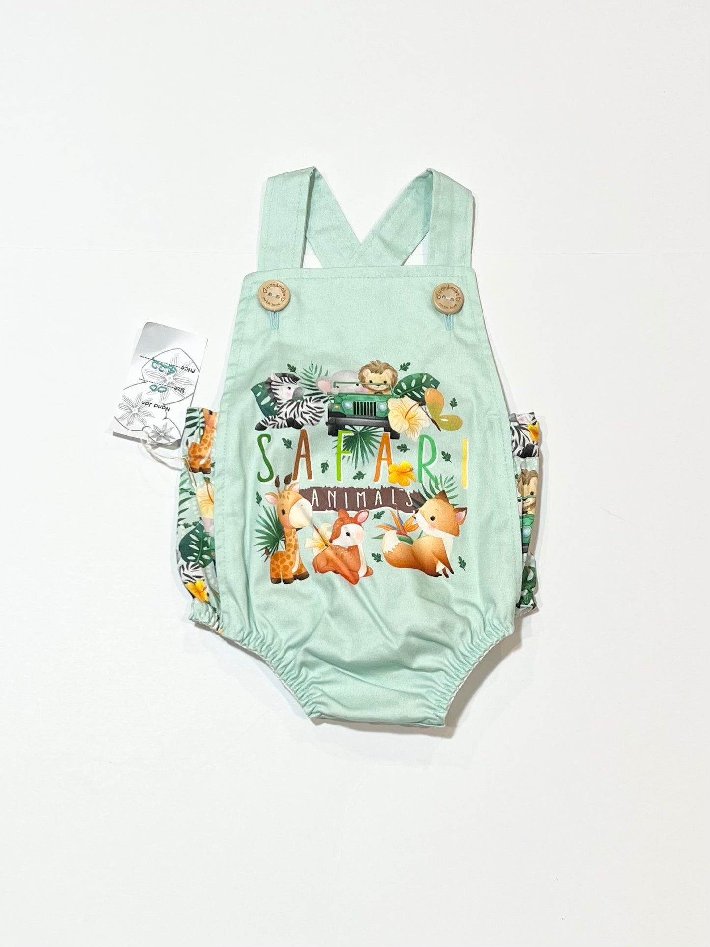 Safari romper brand new - Size 00