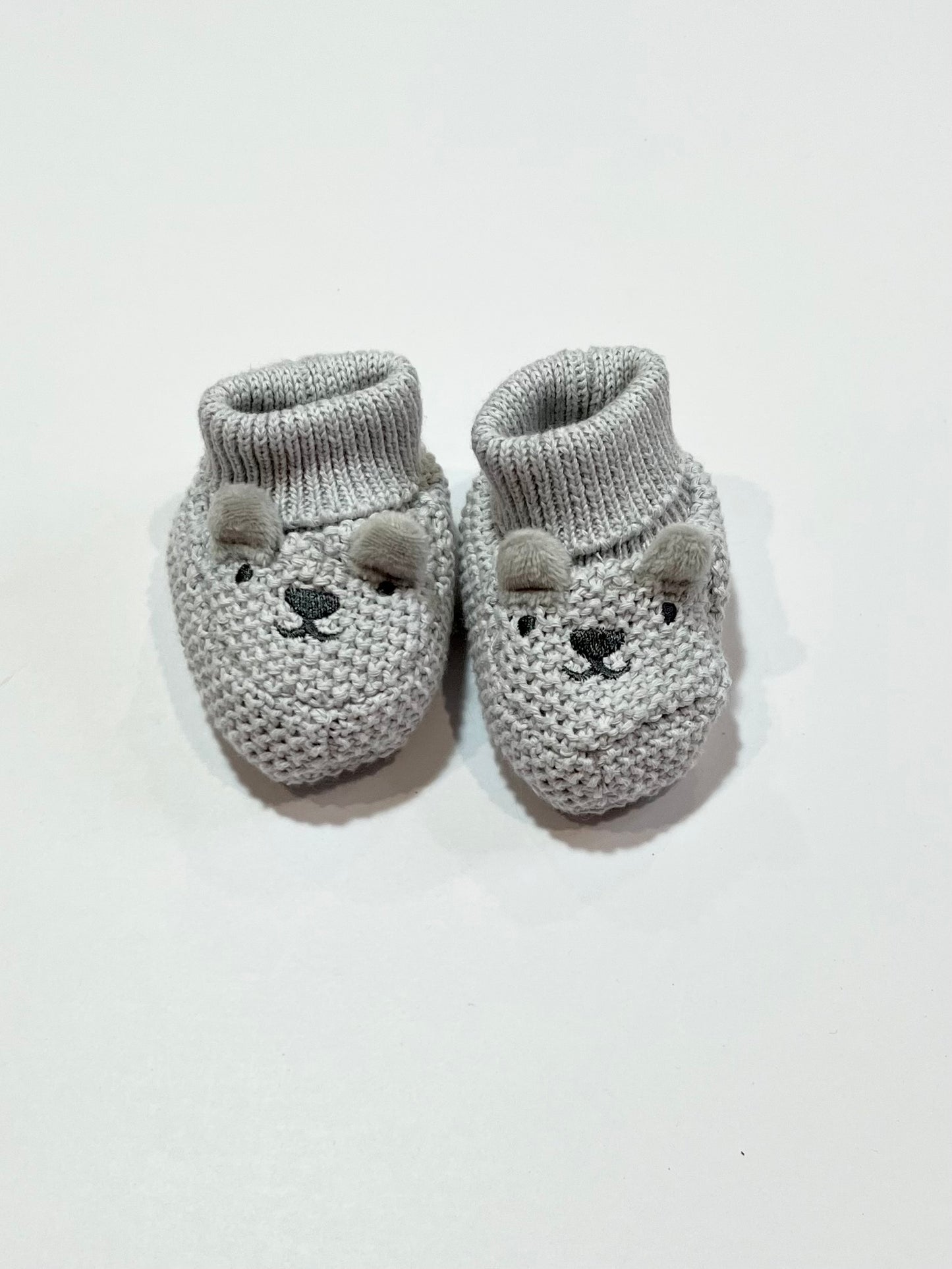 Grey bear booties - Size newborn