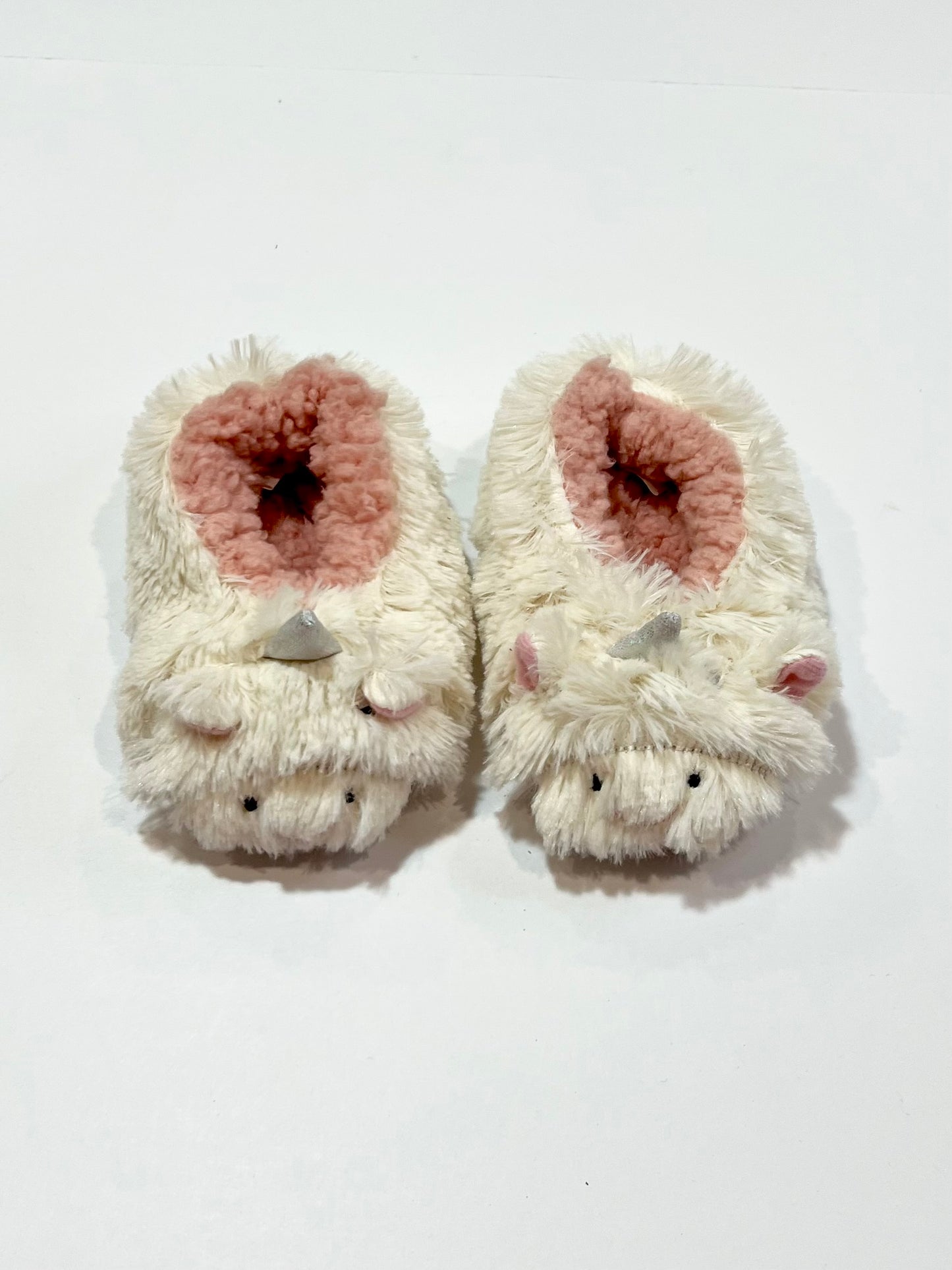 Fluffy unicorn slippers - Size 6-18 months