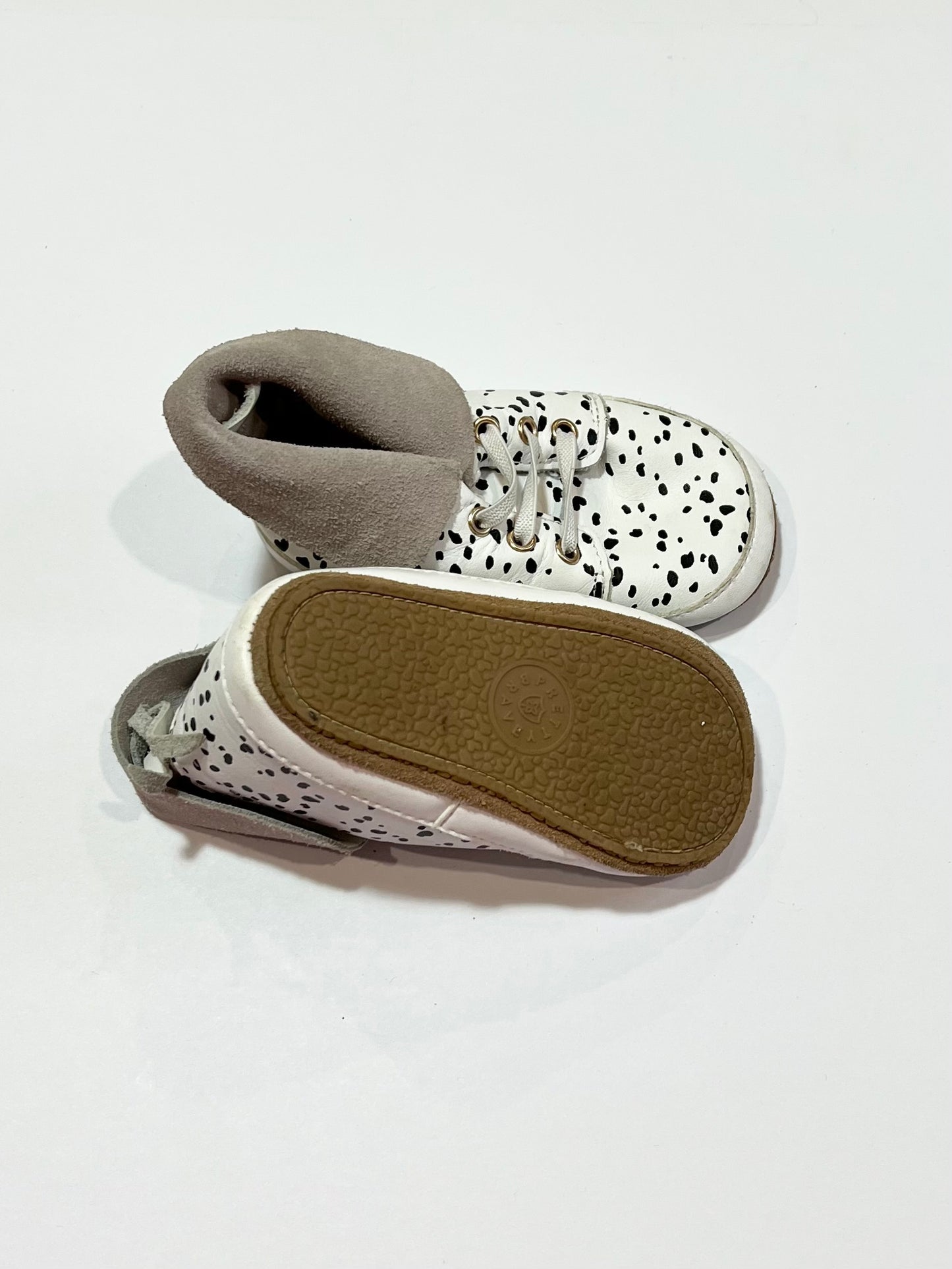 Baby hi-top shoes - Size EU21/22