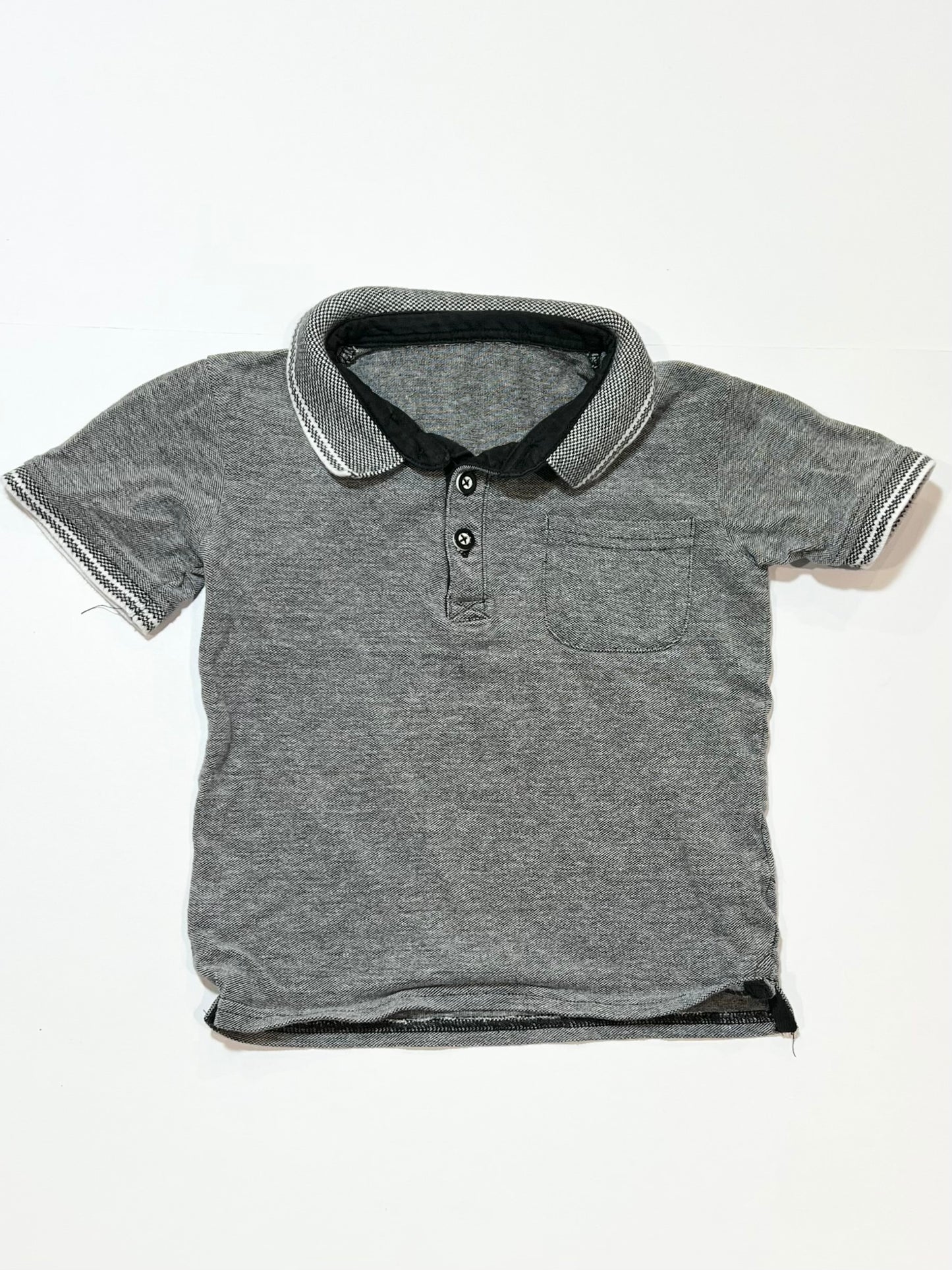 Black polo shirt - Size 3