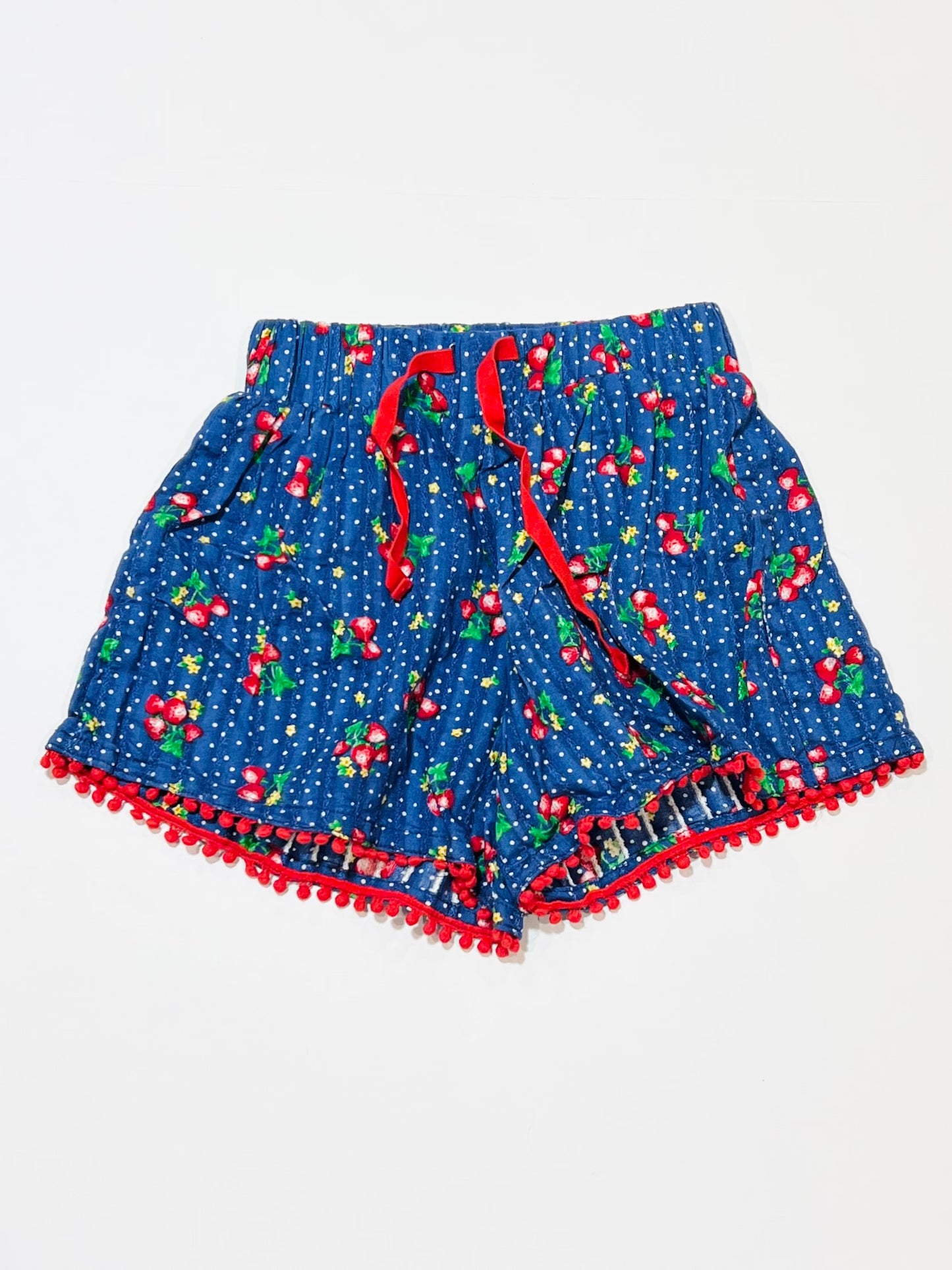 Strawberry shorts - Size 3