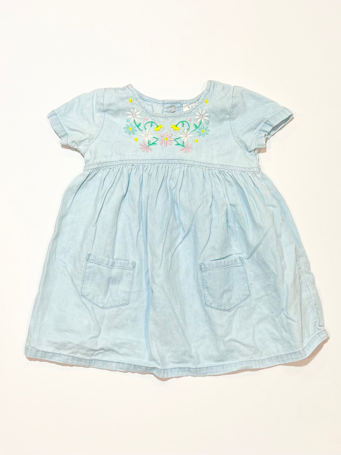 Embroidered chambray dress - Size 9-12 months