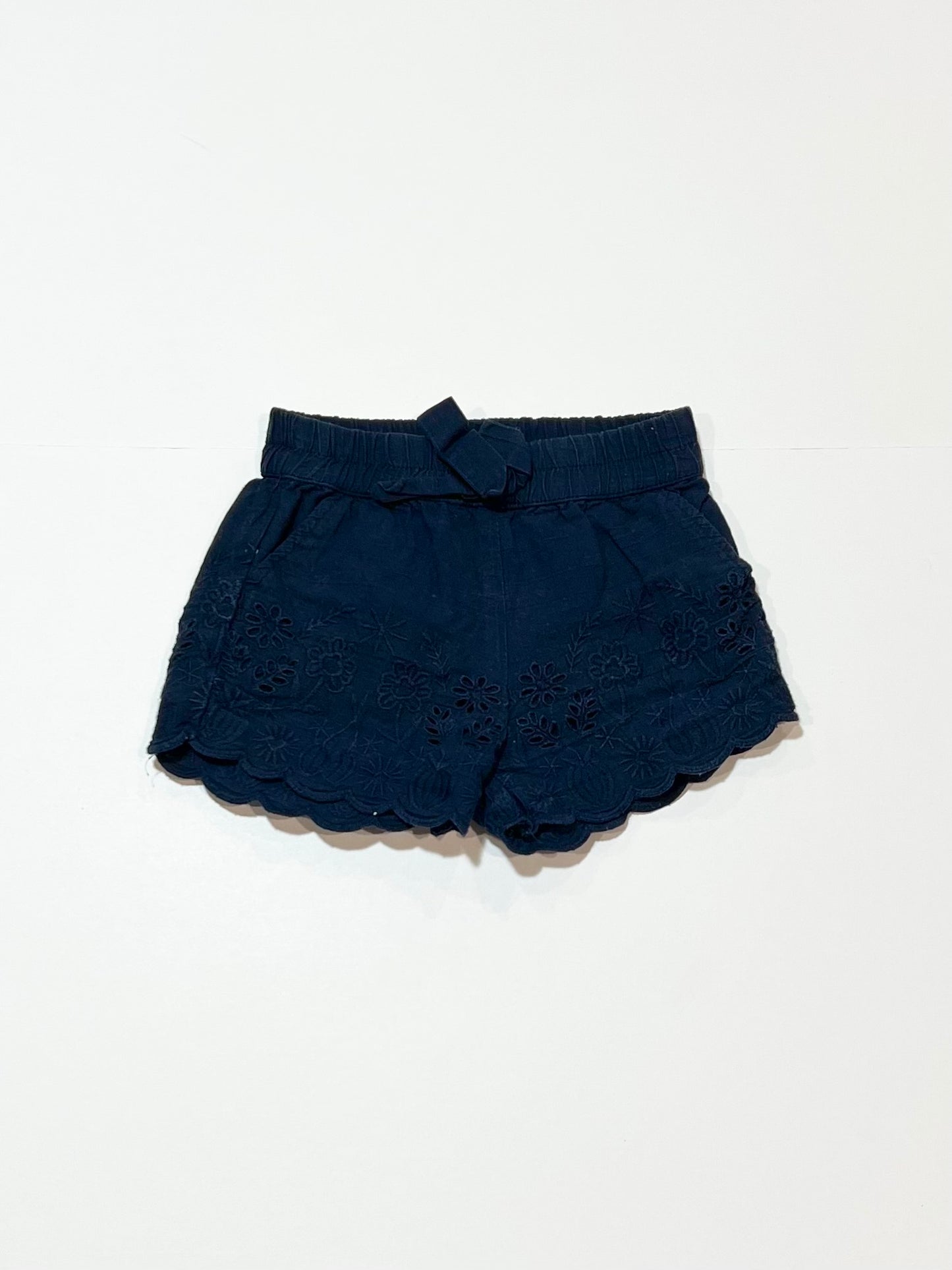 Navy cutwork shorts - Size 00