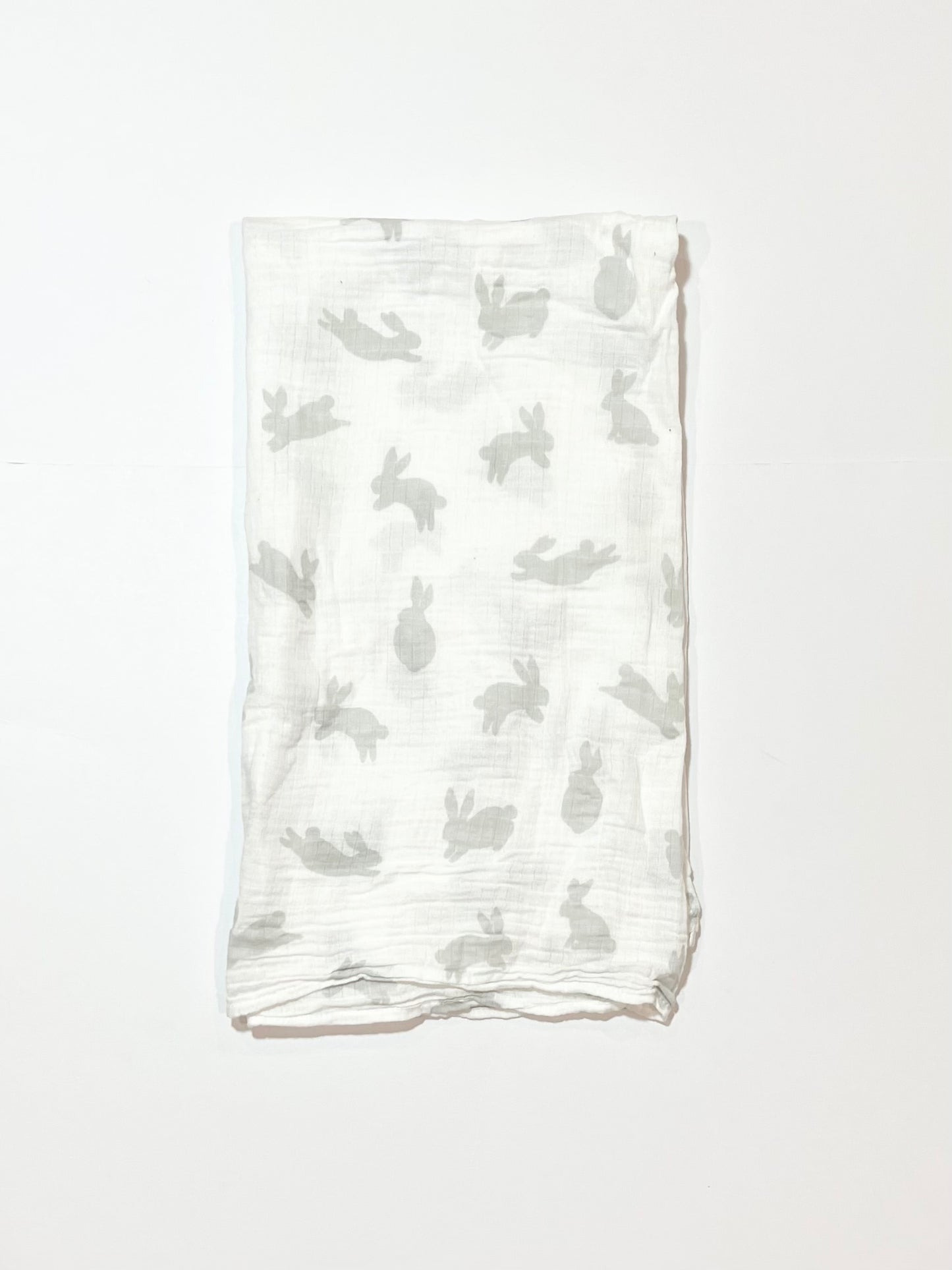 Bunnies cotton muslin wrap