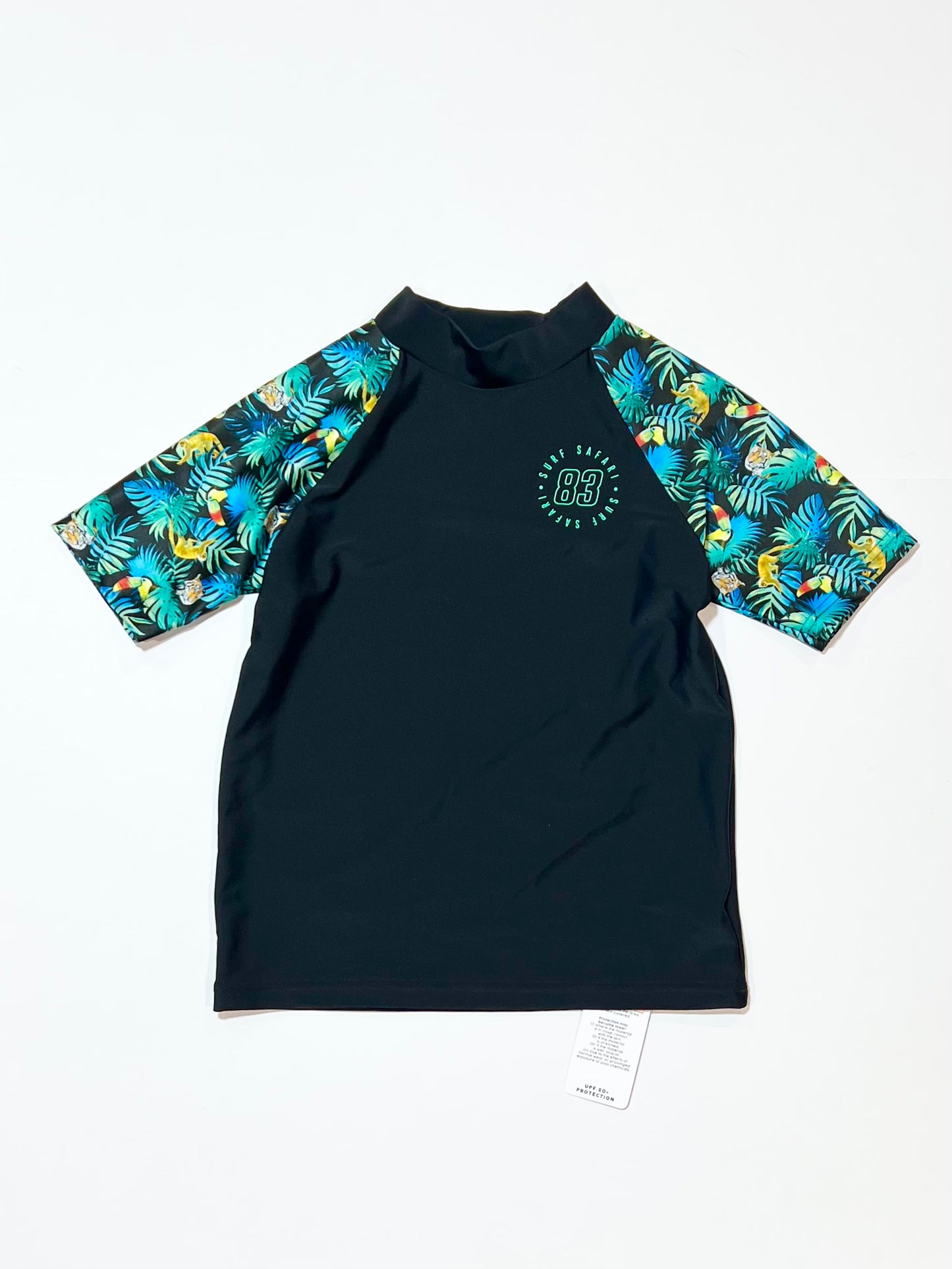 Safari surf rashie brand new - Size 4