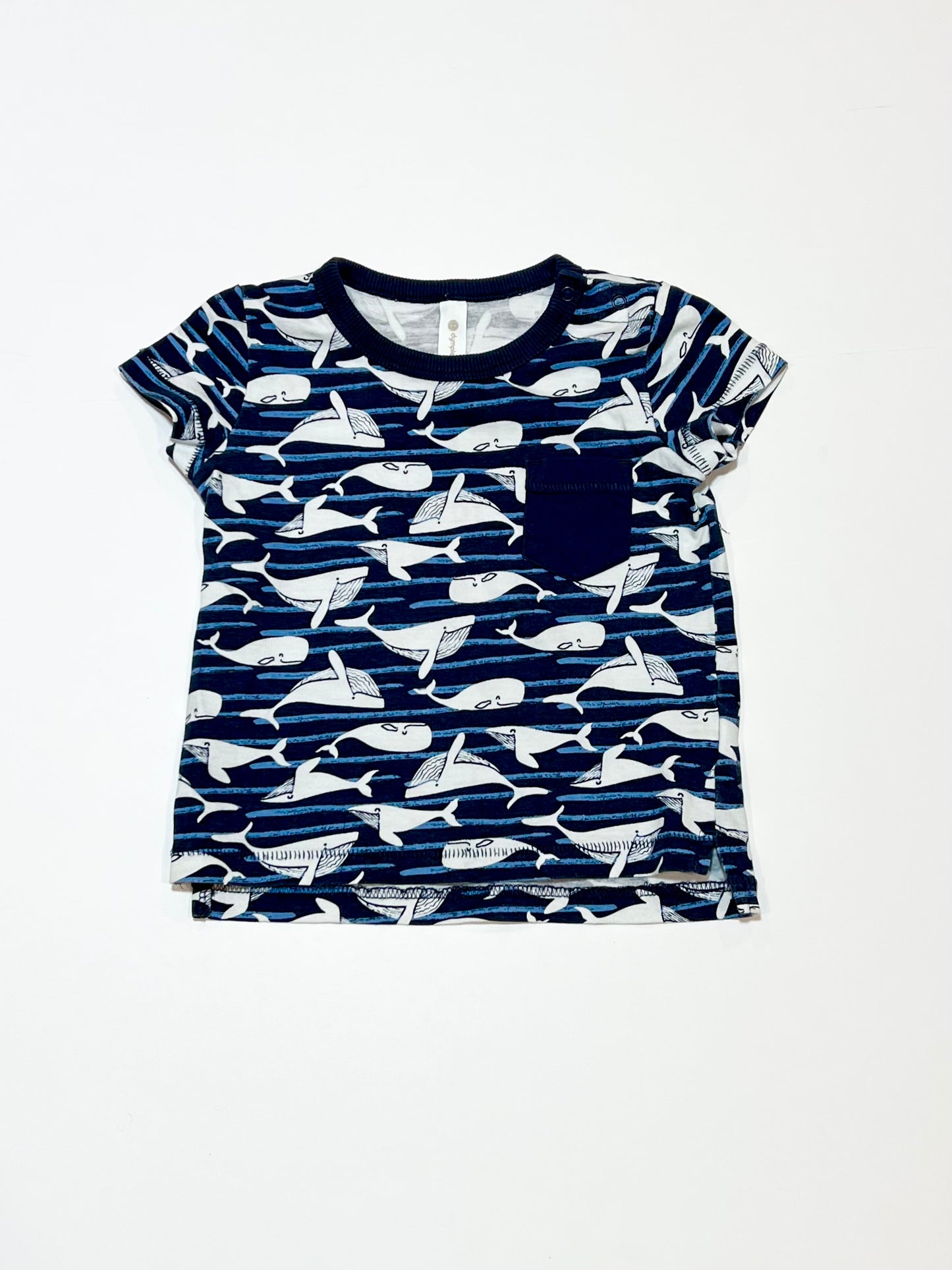 Whales tee - Size 1