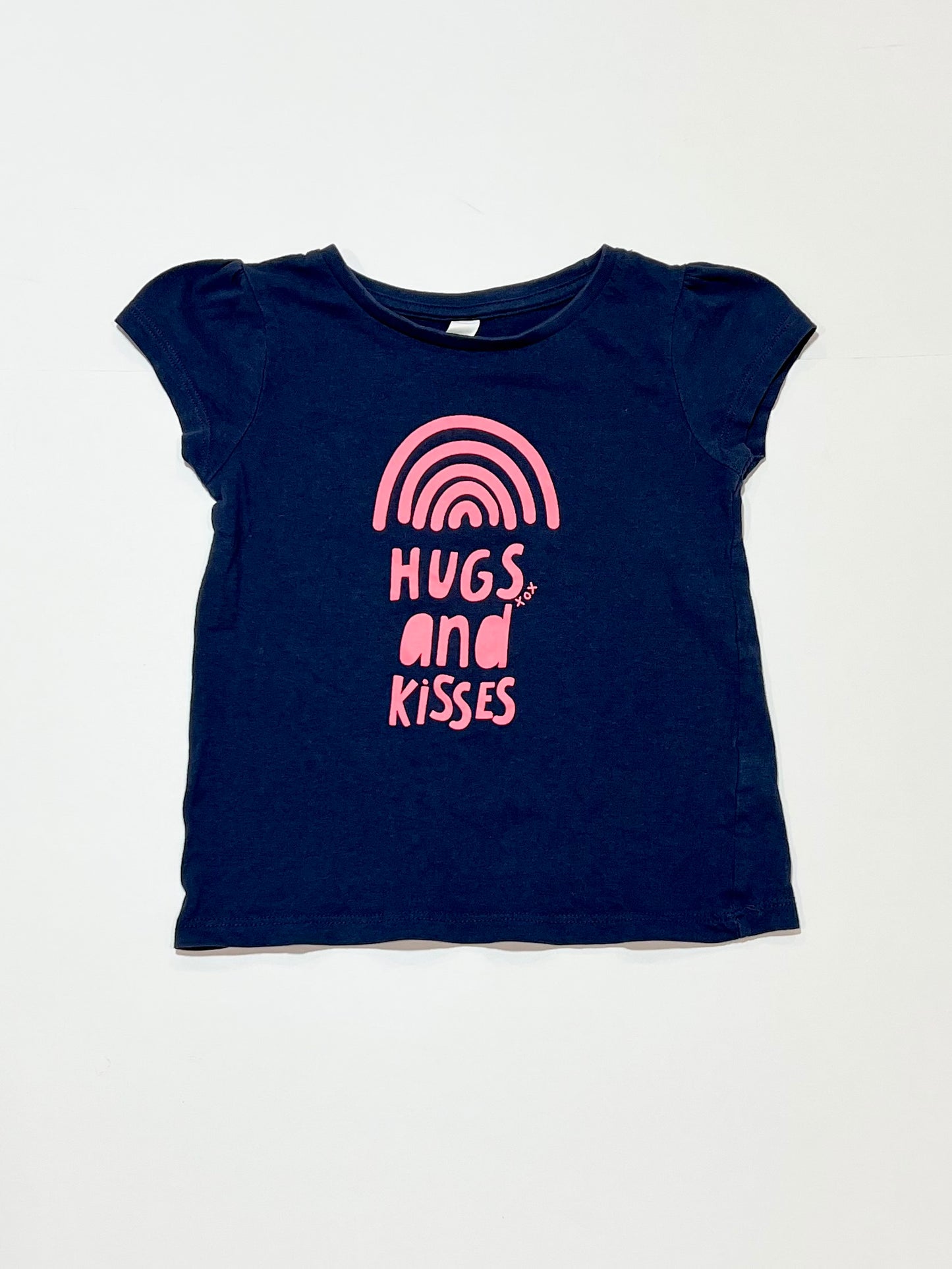 Hugs and kisses tee - Size 2
