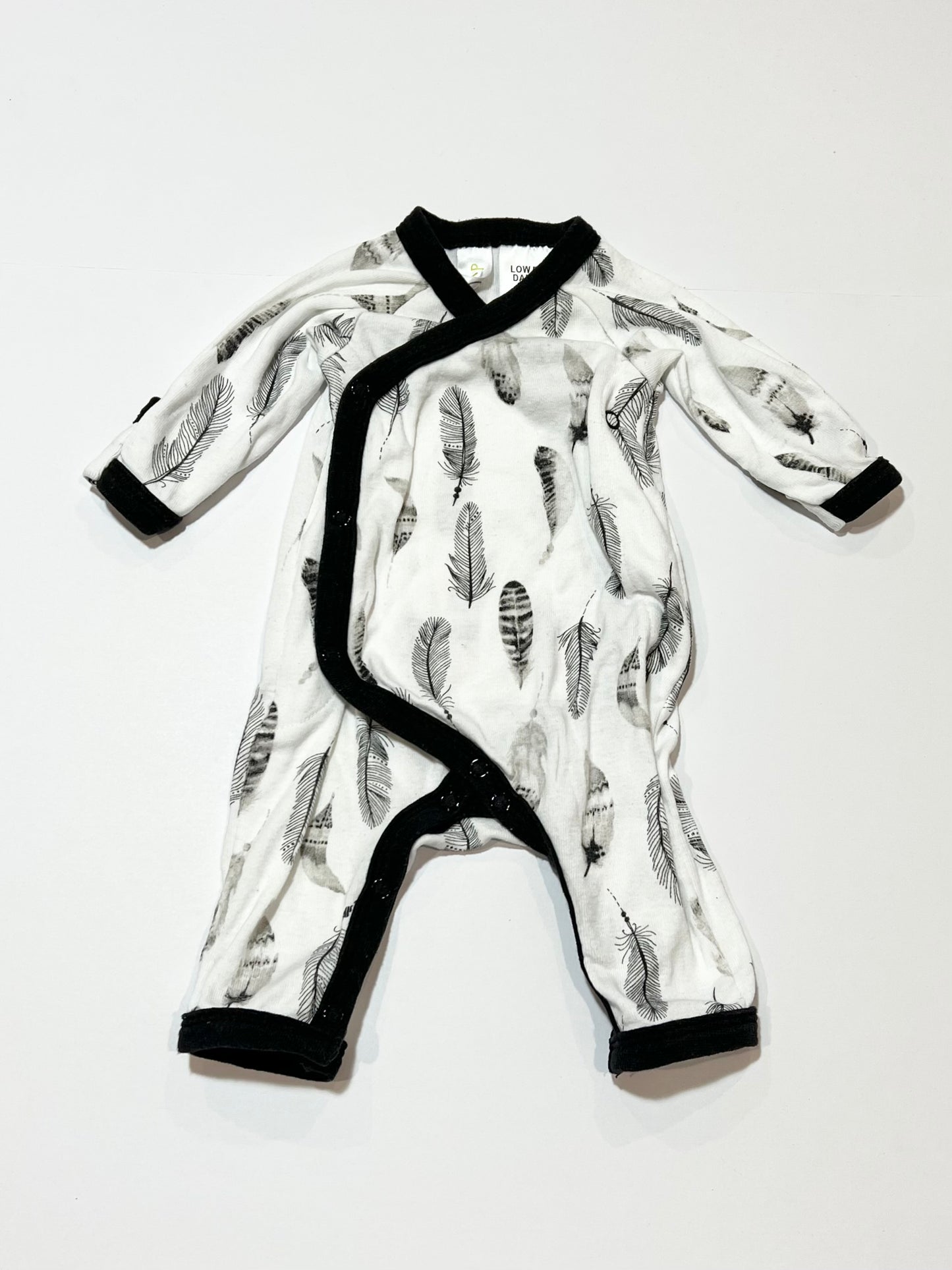 Feathers onesie - Size 0000