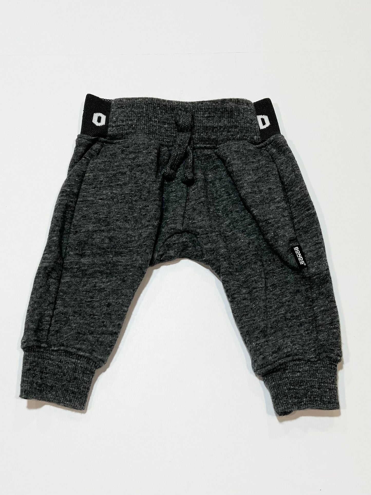 Grey trackies - Size 000