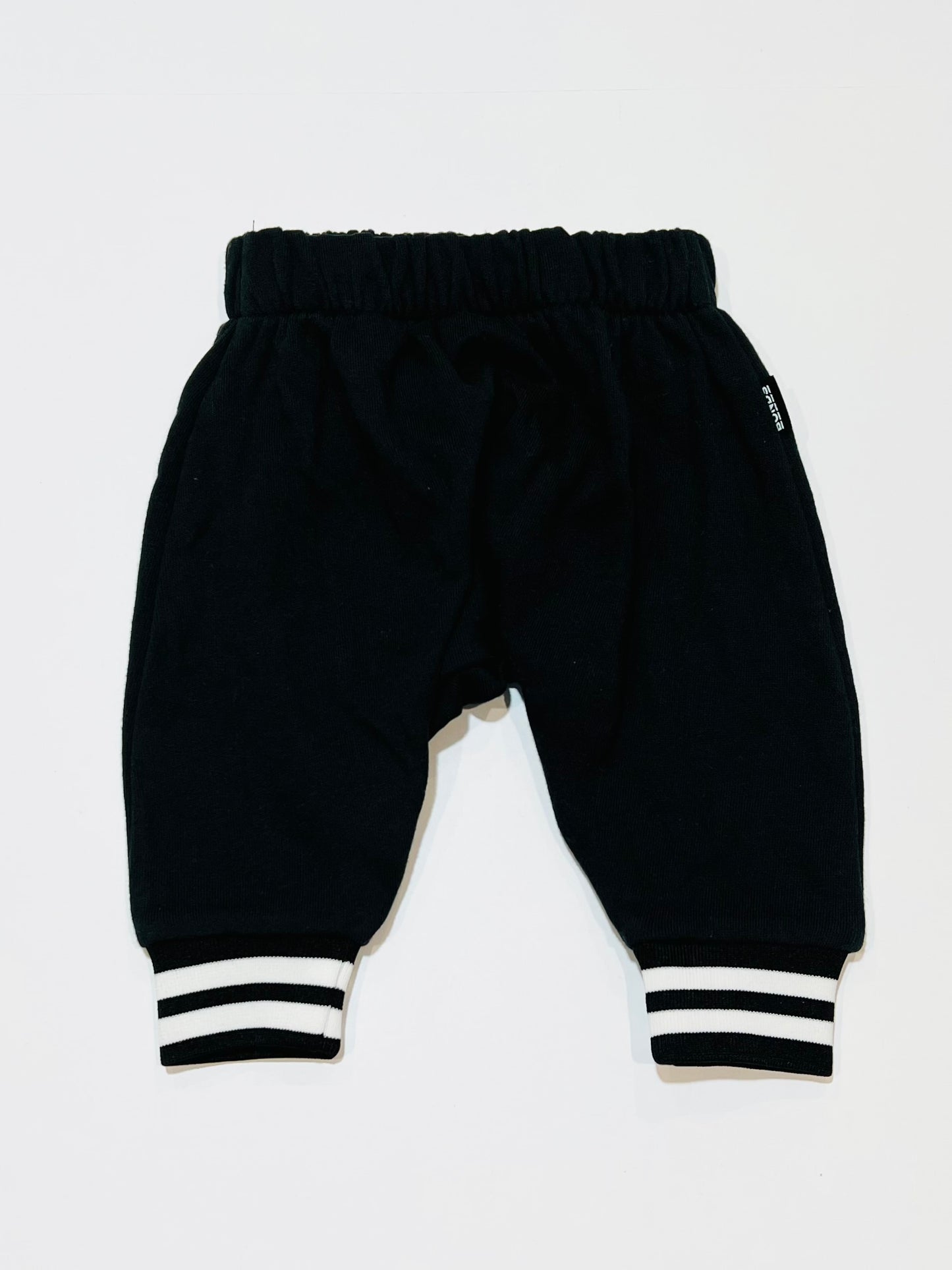 Black trackies - Size 000