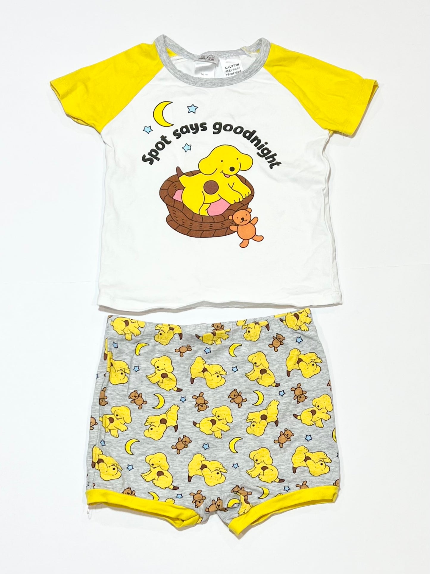 Spot pyjamas - Size 2
