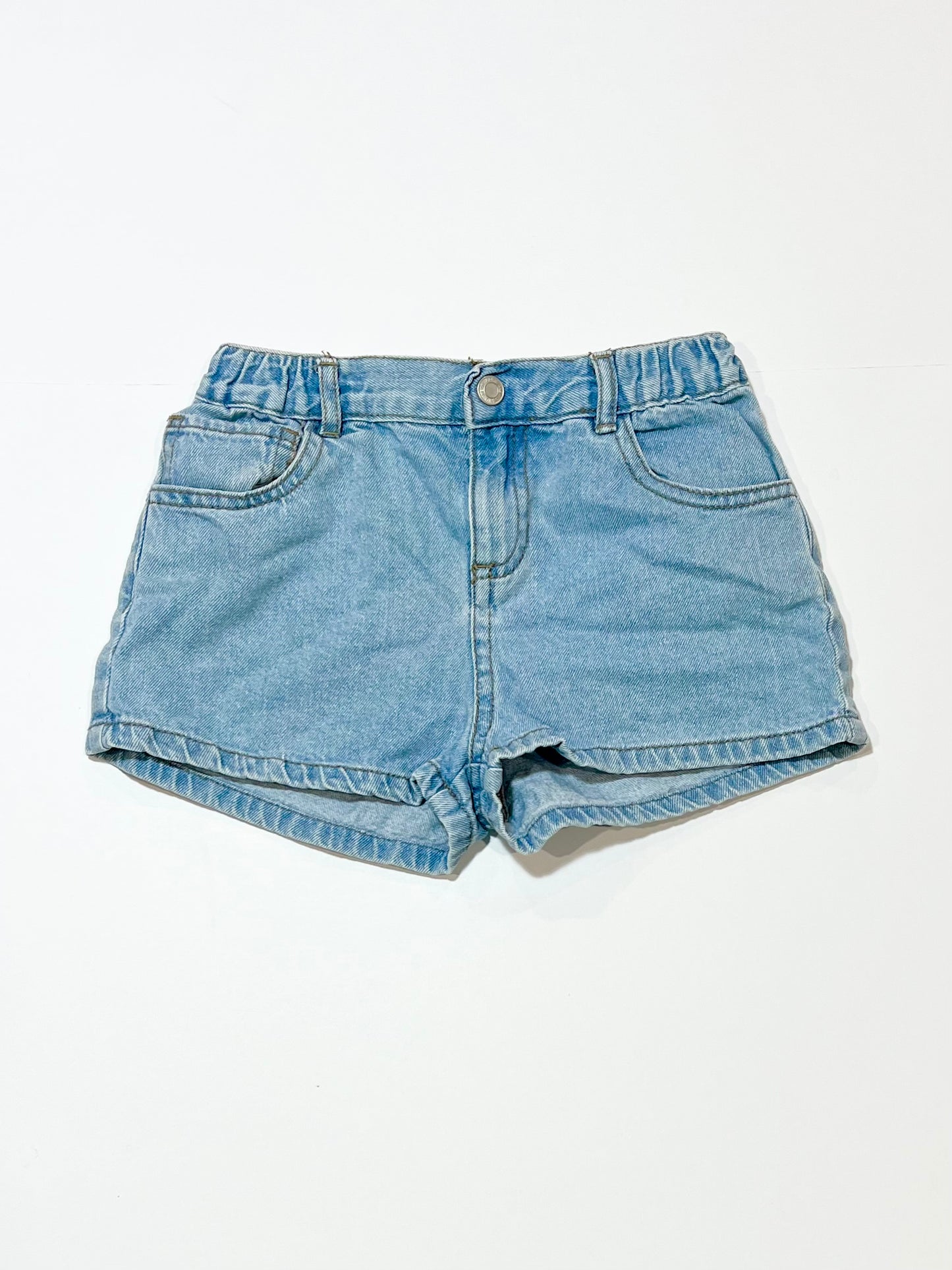 Denim shorts - Size 4-5