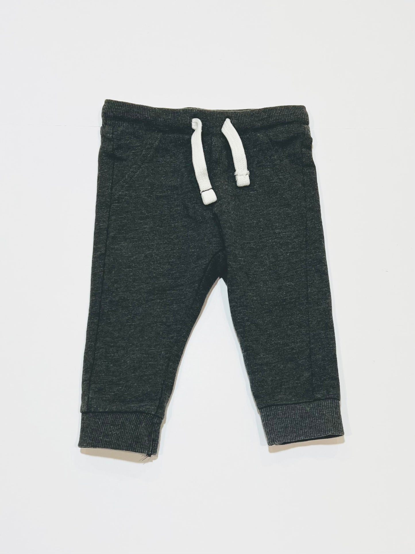 Grey trackies - Size 00