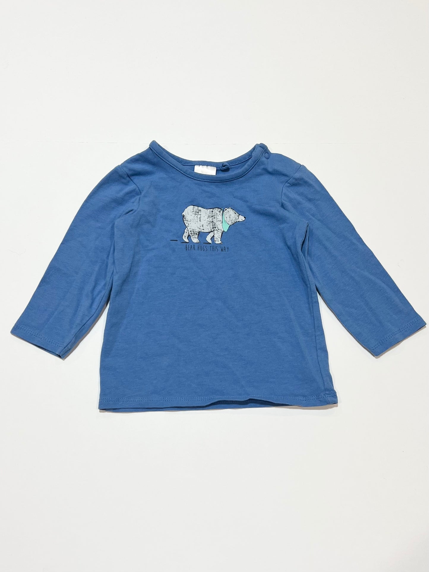 Bear hugs top - Size 00