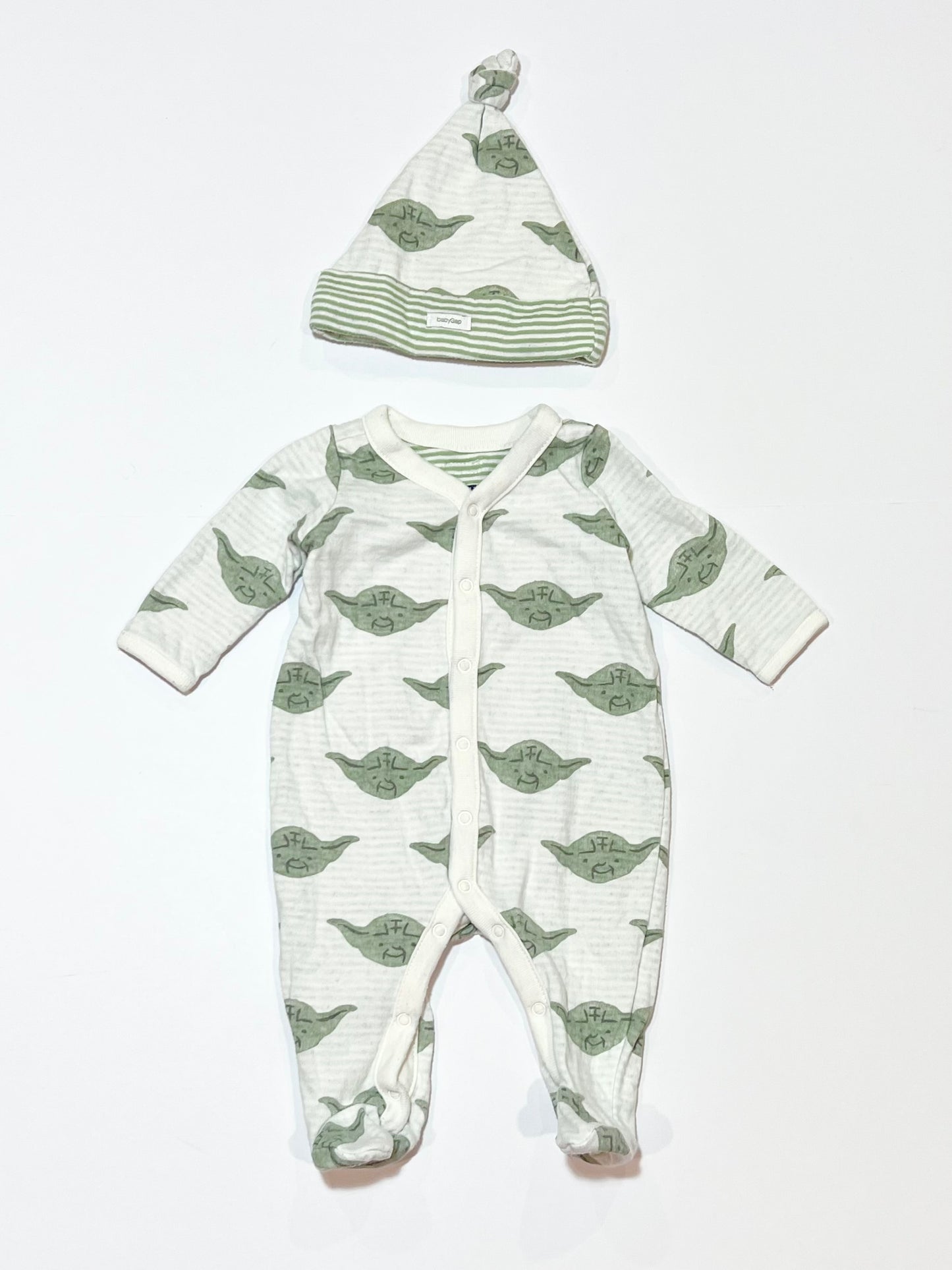 Star Wars onesie with beanie - Size 0000