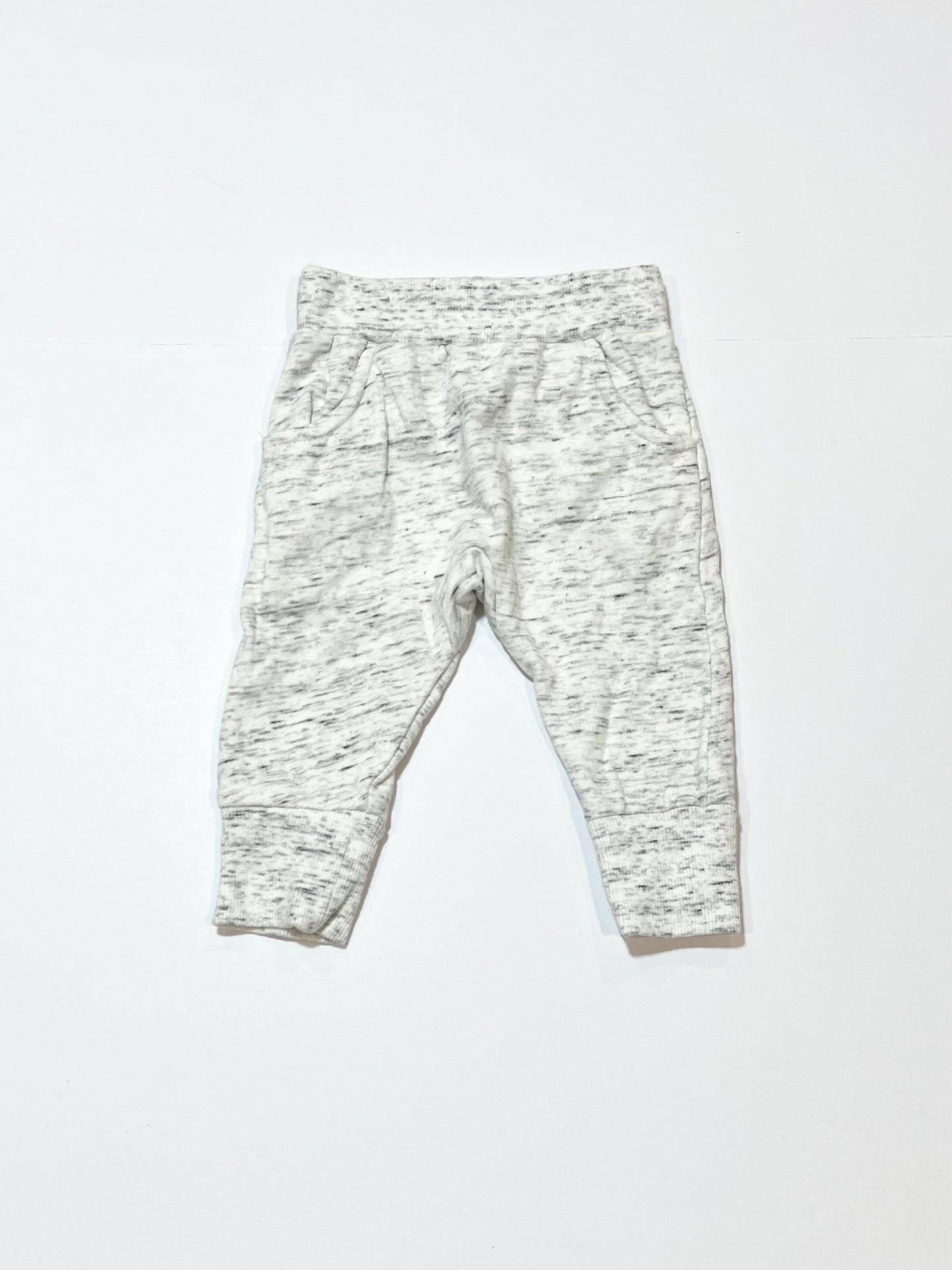 Grey trackies - Size 000