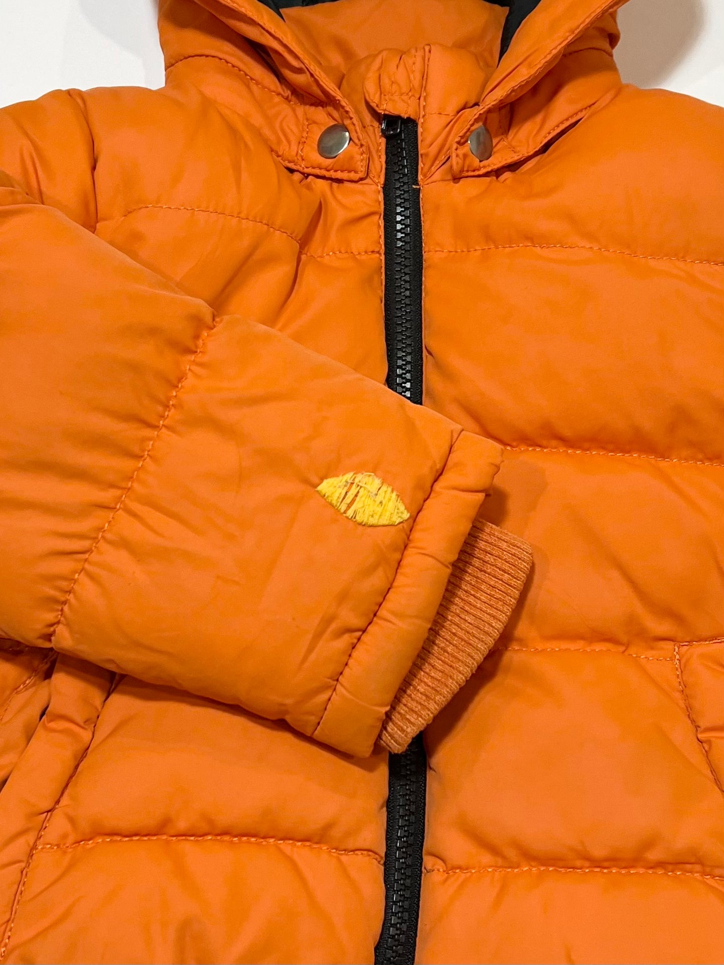 Orange padded jacket - Size 2-3