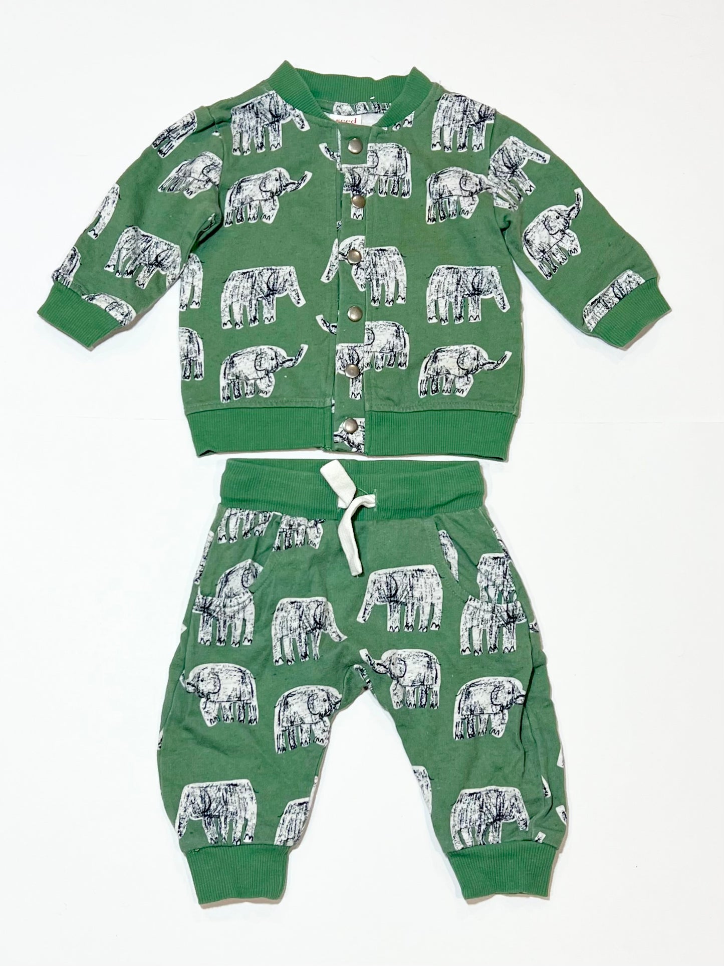 Green elephant 2 piece set - Size 00
