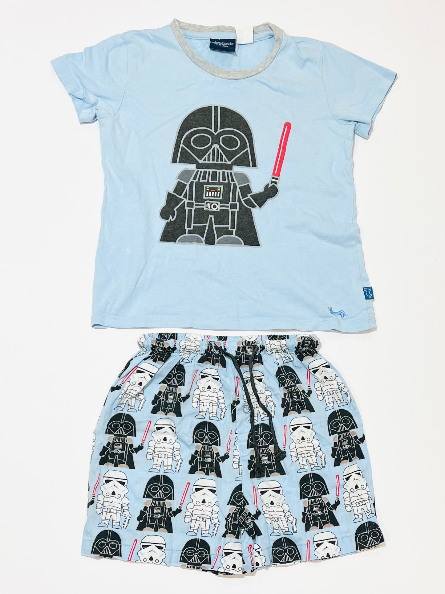 Star Wars pyjamas - Size 4