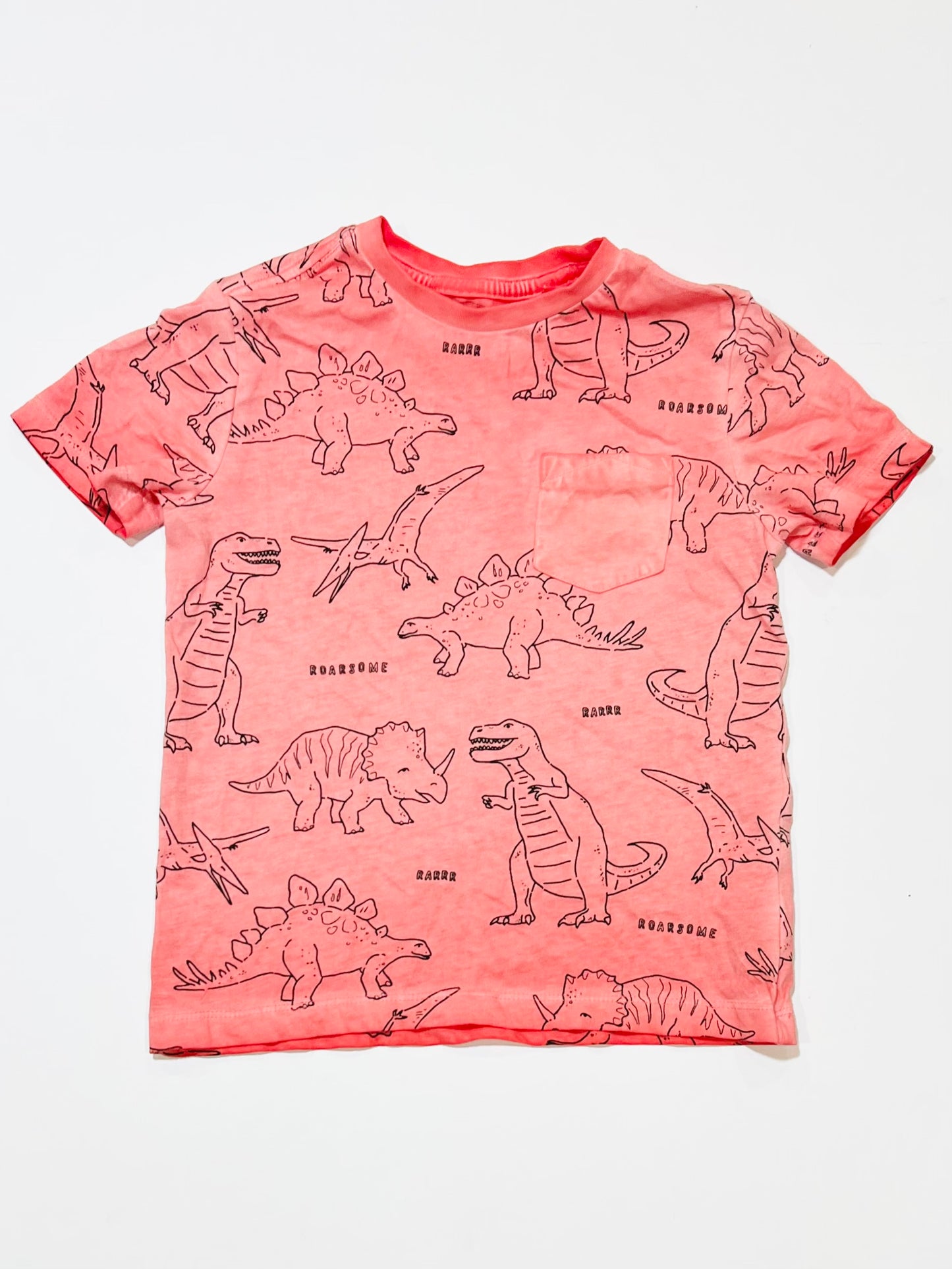 Red dinosaurs tee - Size 4