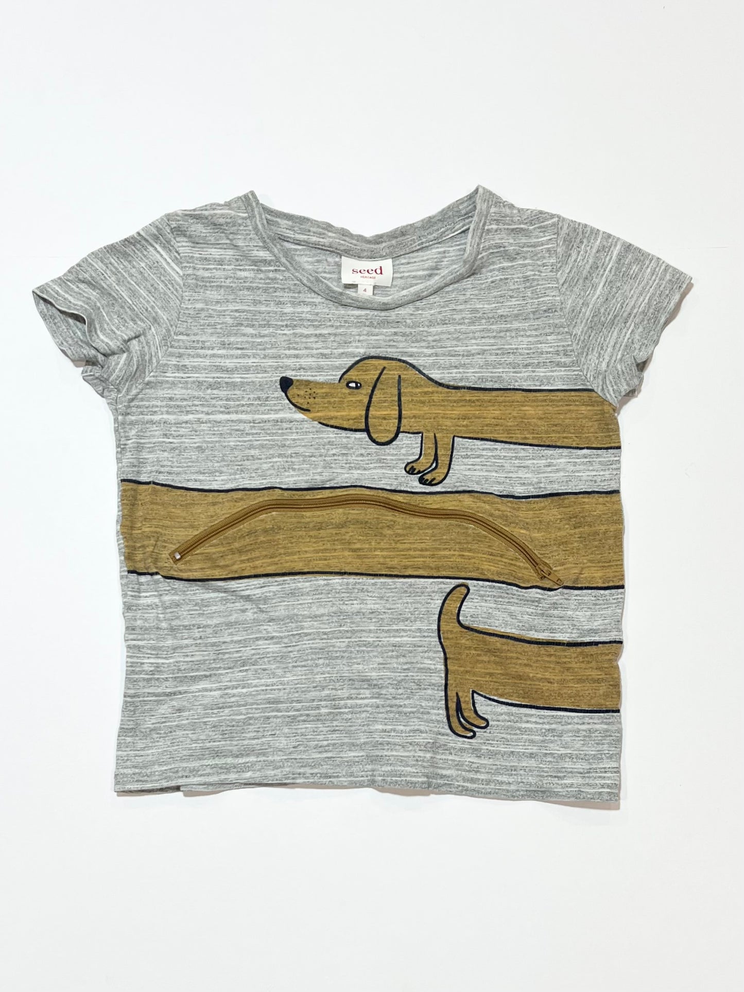 Sausage dog tee - Size 4
