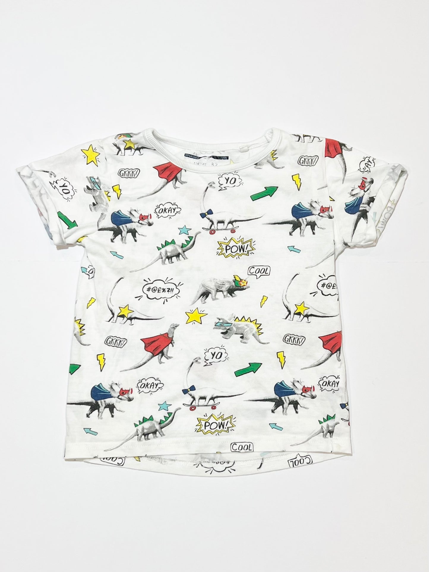 White dinosaurs tee - Size 3-4