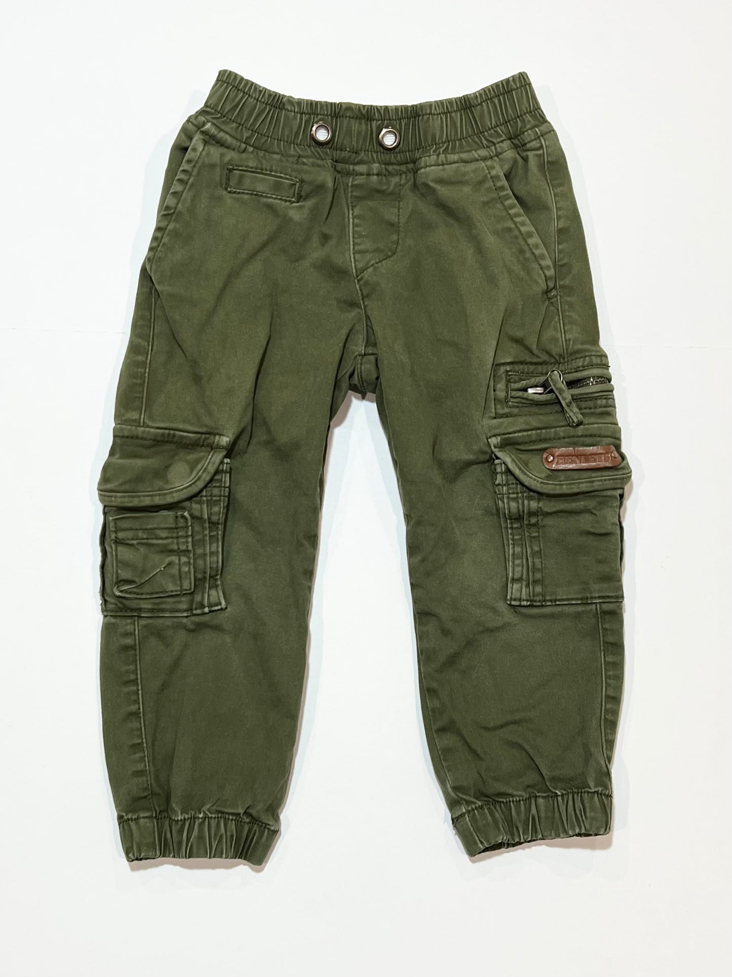 Green cargo pants - Size 3