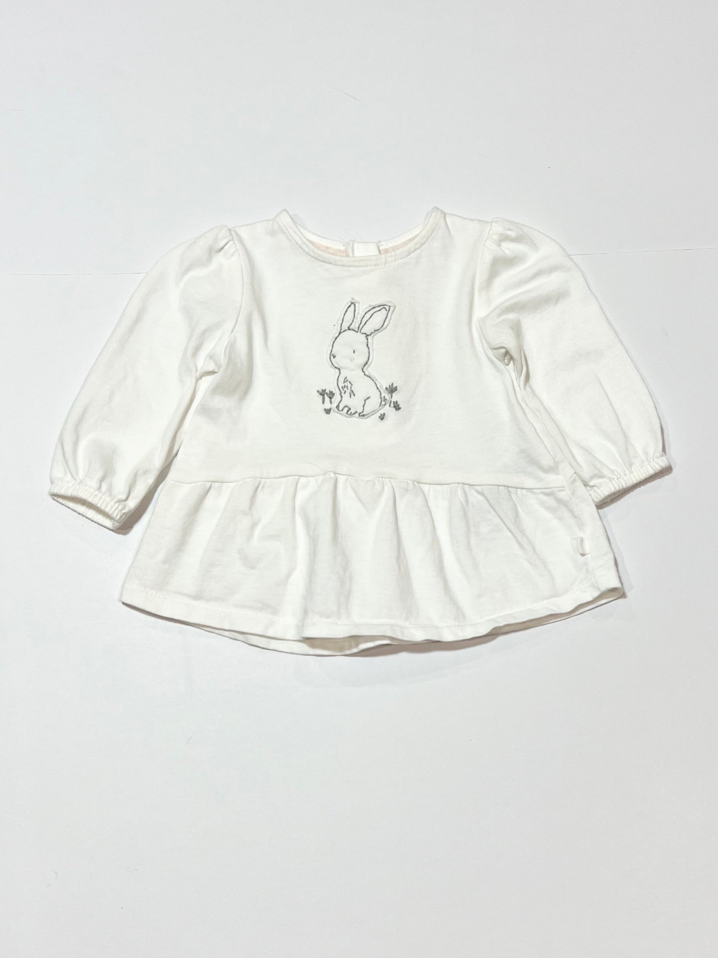 White bunny top - Size 000