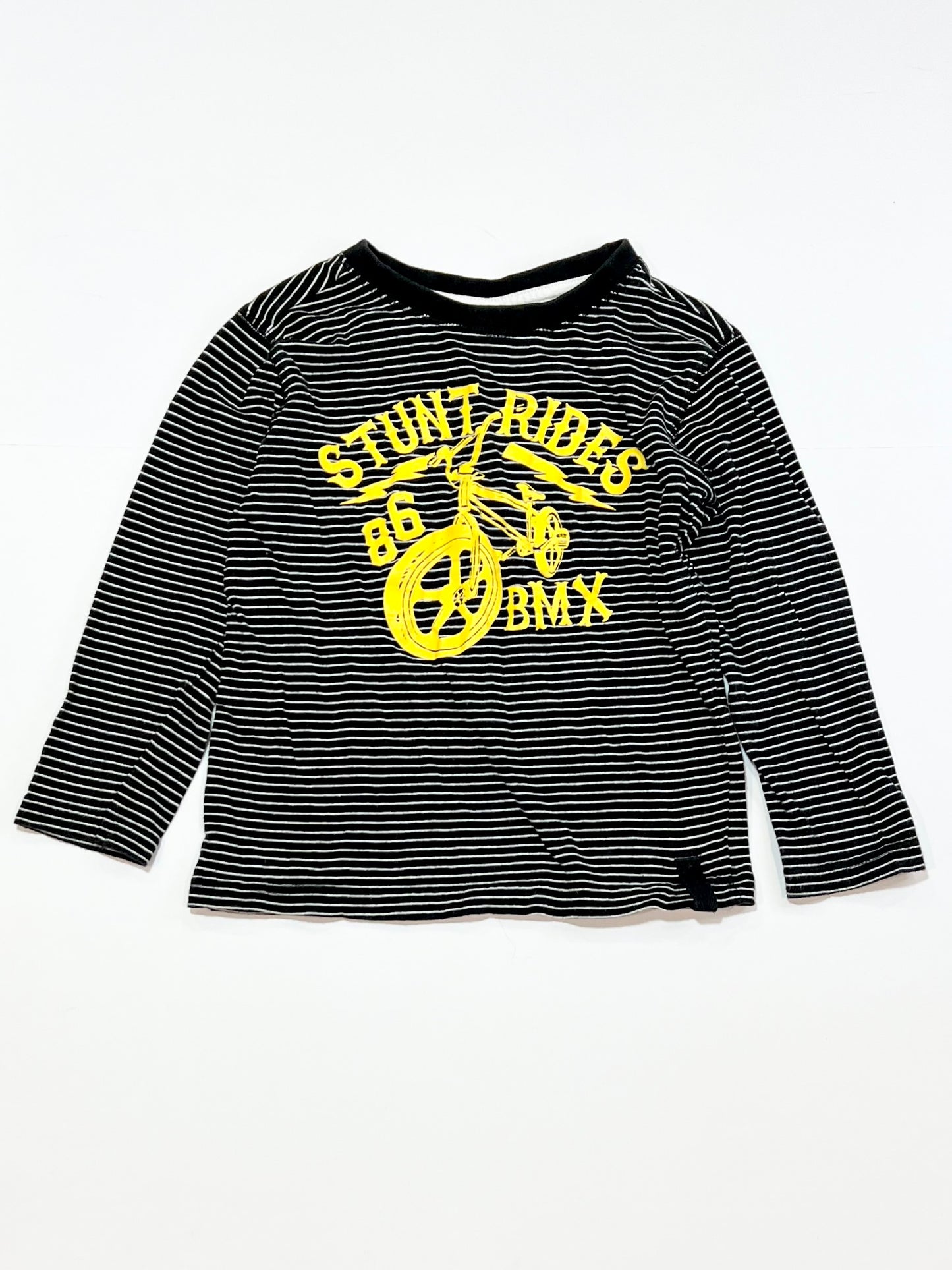Stunt rides top - Size 4