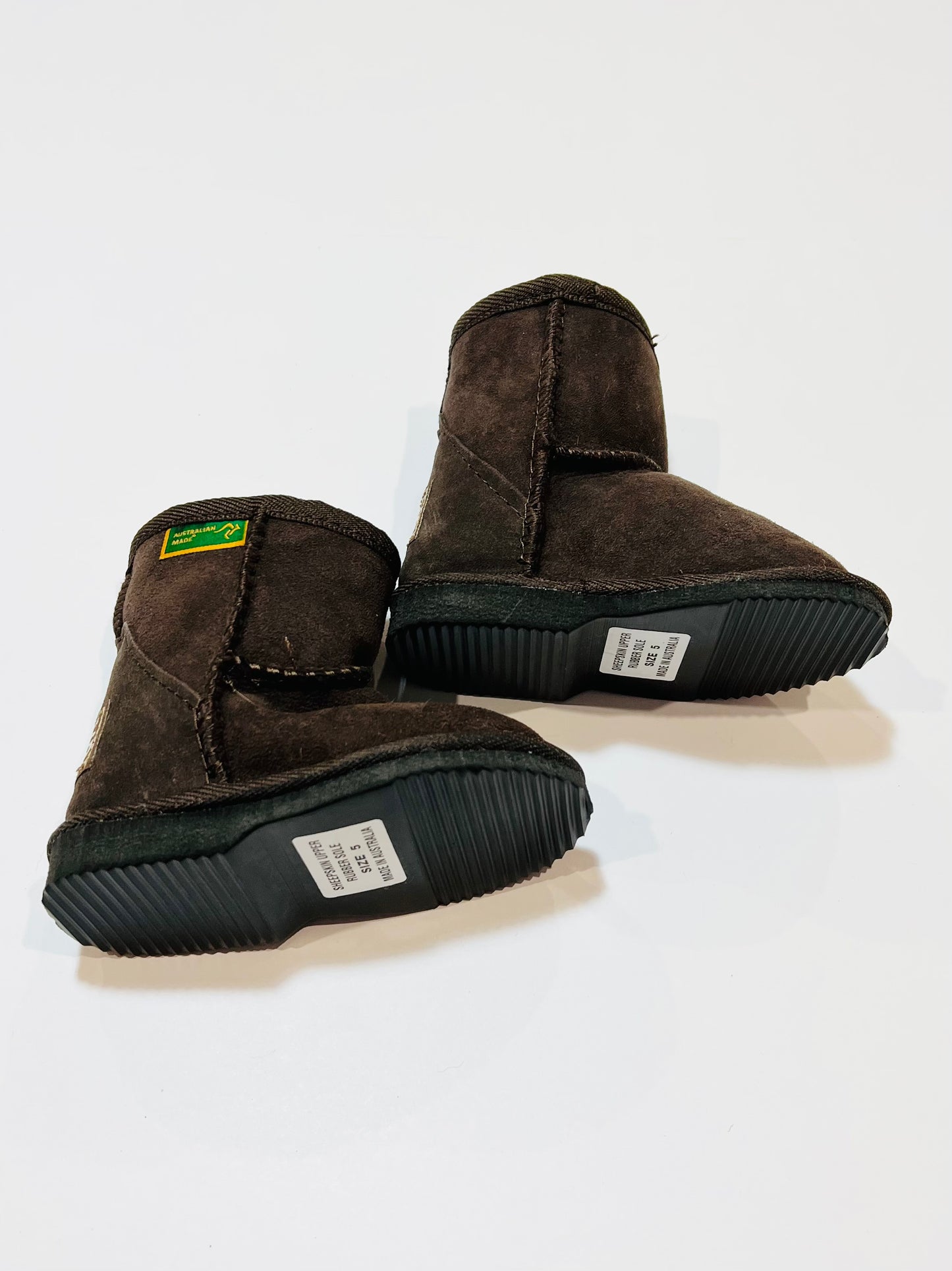Sheepskin Ugg boots brand new - Size 5