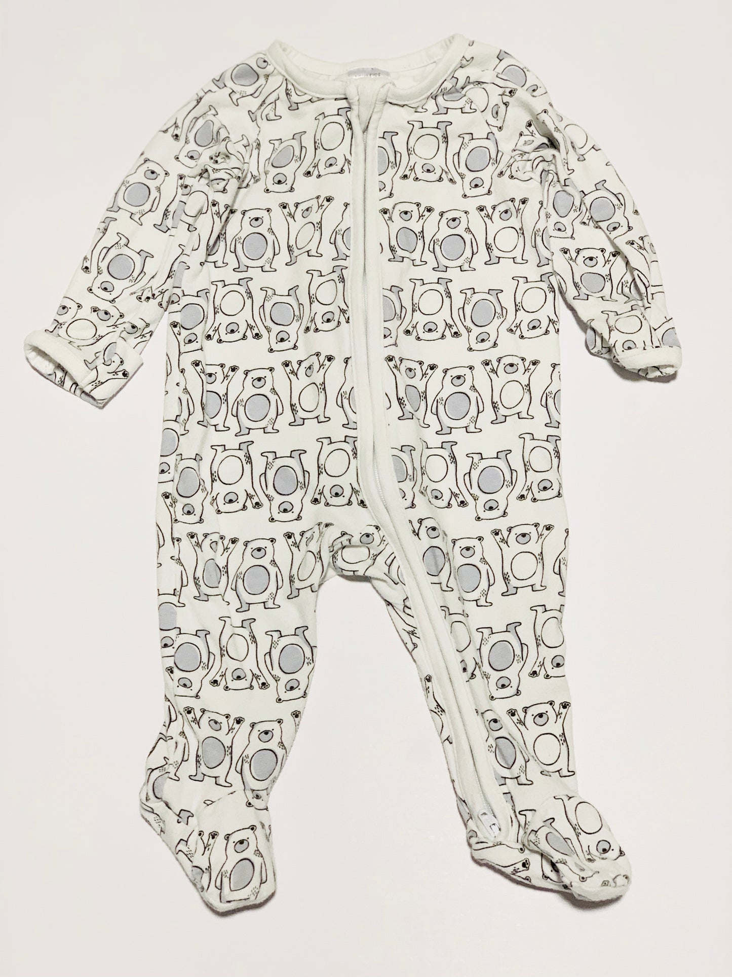 Bear zip onesie - Size 000
